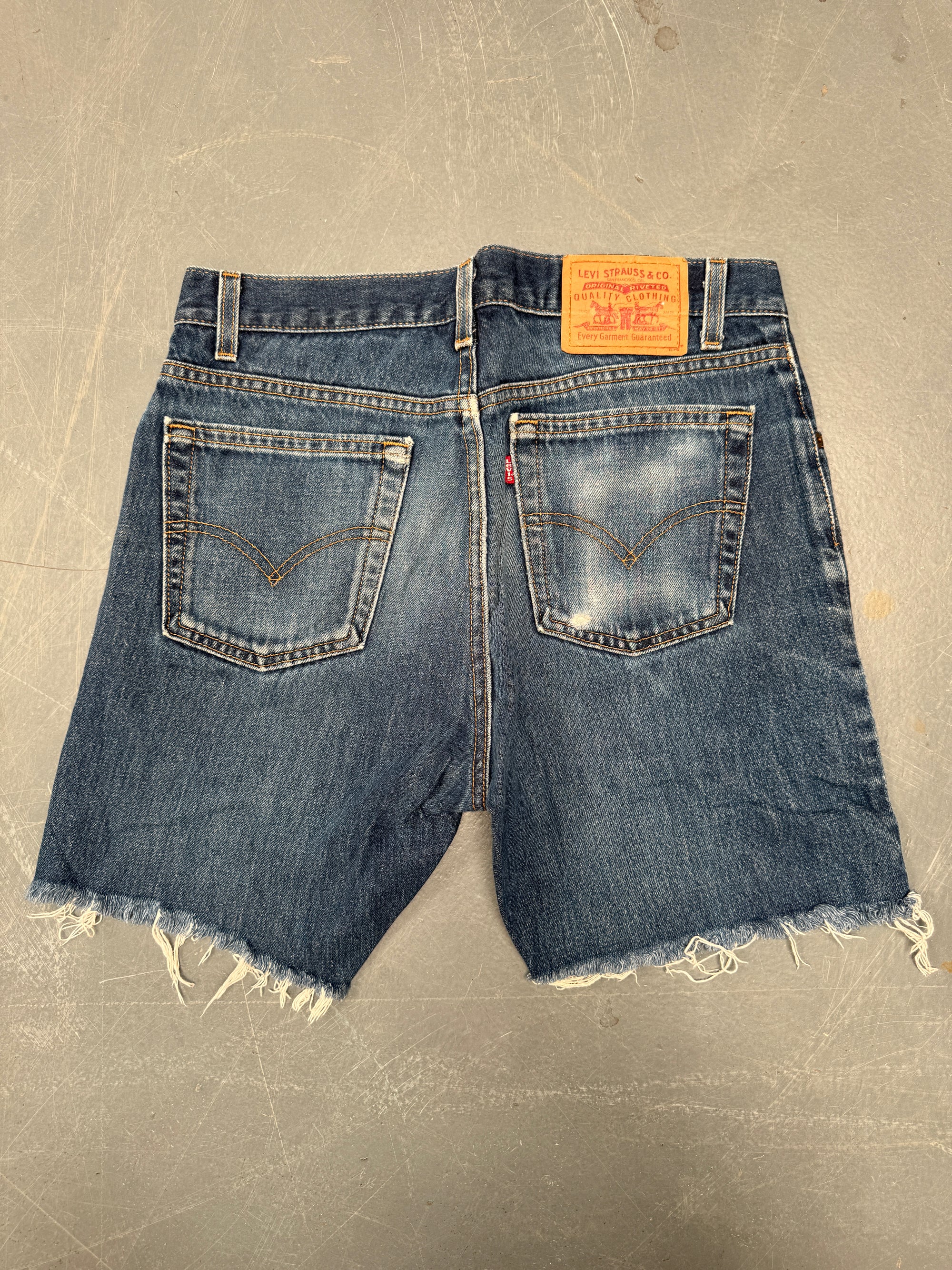 Vintage Ladies Levis Cut Off Denim Shorts - 90s Made - W 31 - SH308