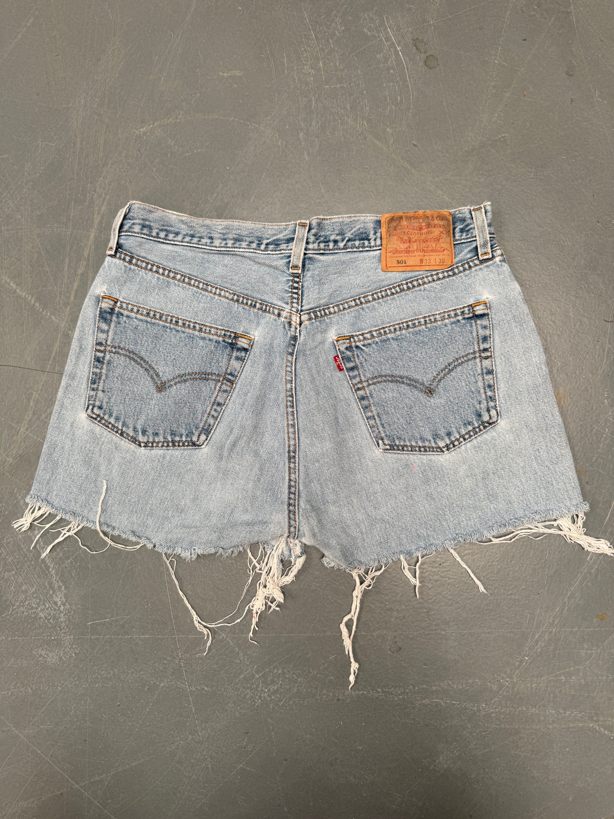 Vintage Ladies Levis Cut Off Denim Shorts - 90s Made - W 32 - SH312