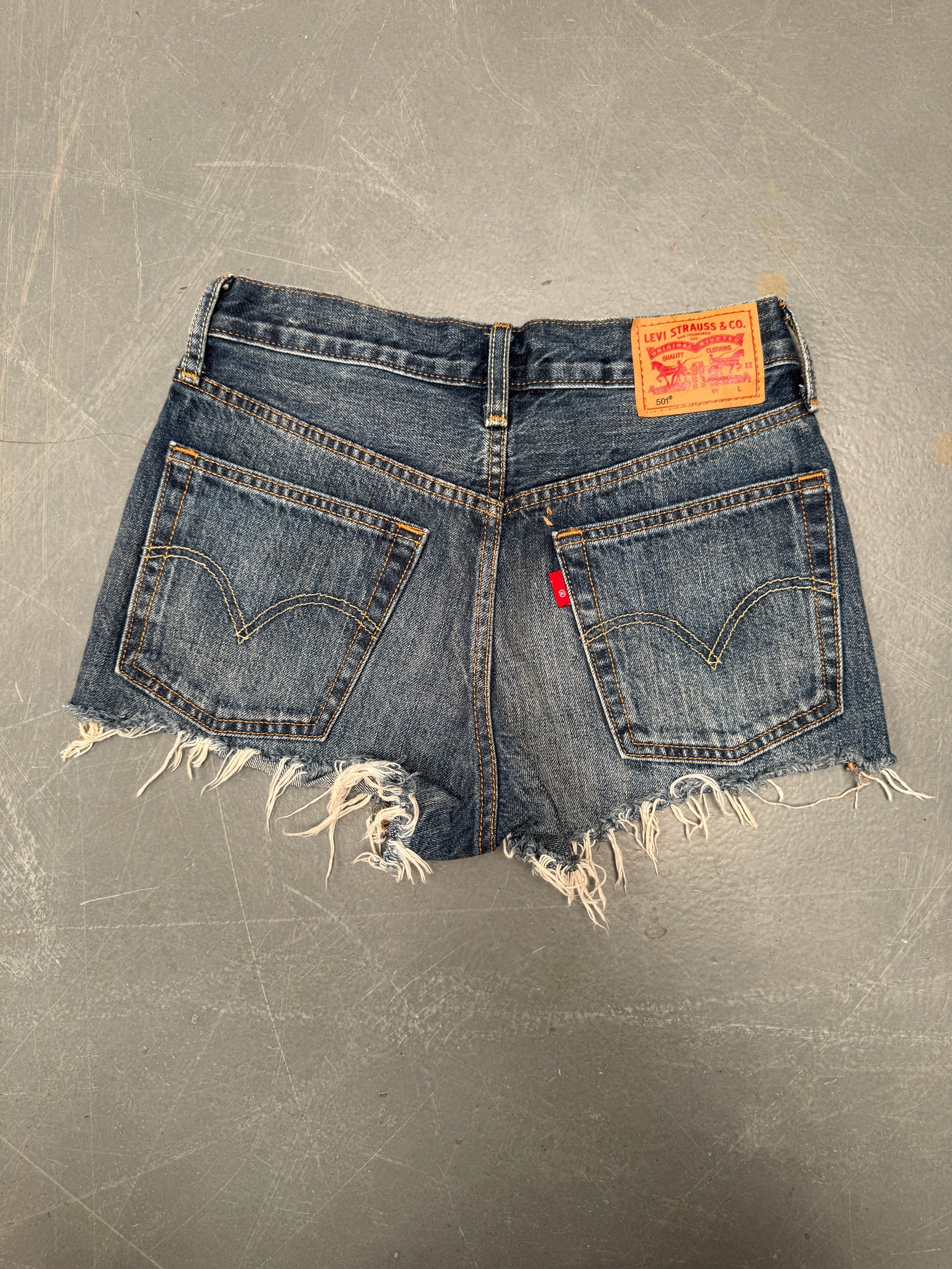 Vintage Ladies Levis Cut Off Denim Shorts - 90s Made - W 25 - SH313