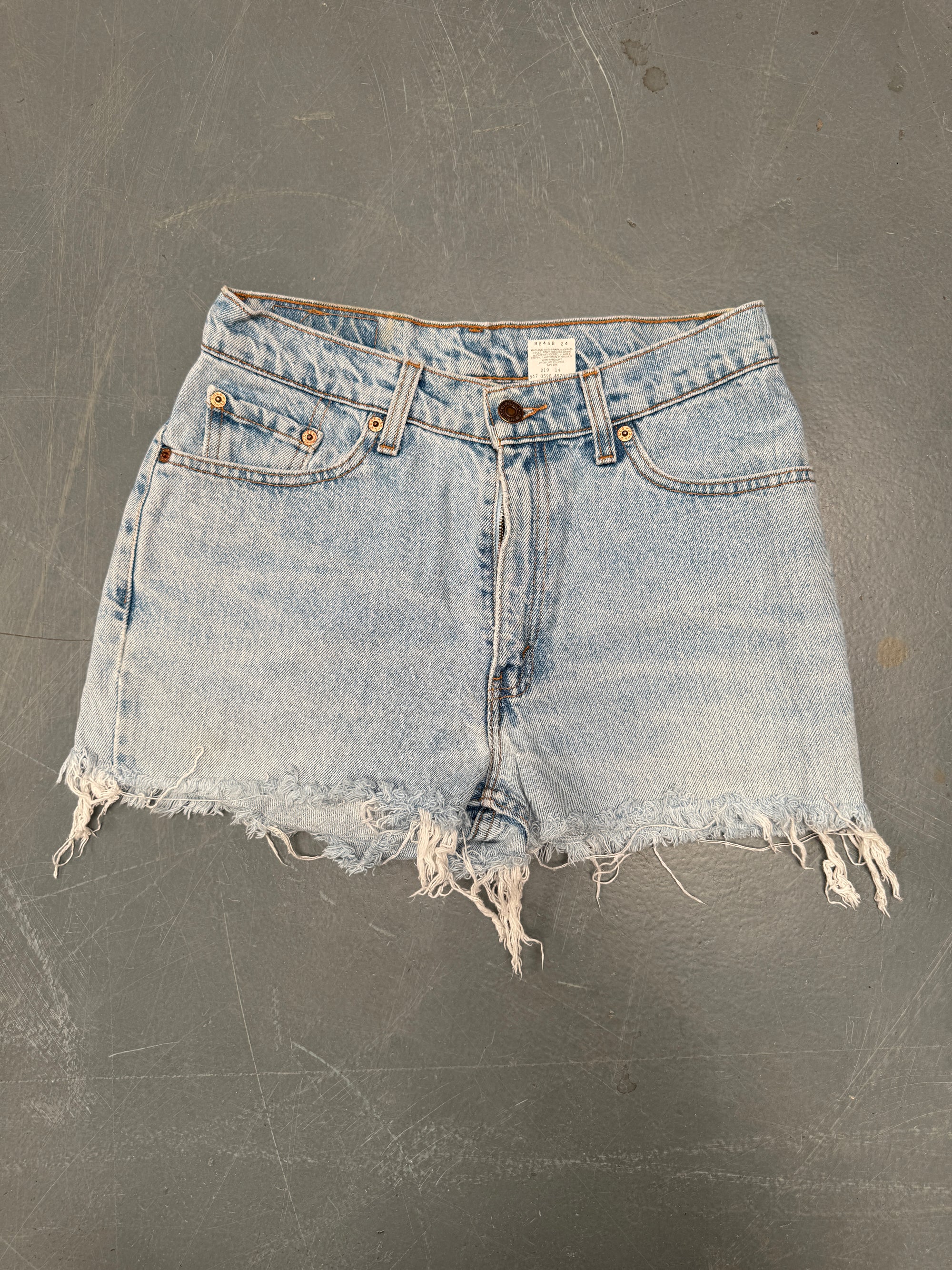 Vintage Ladies Levis Cut Off Denim Shorts - 90s Made - W 28 - SH324