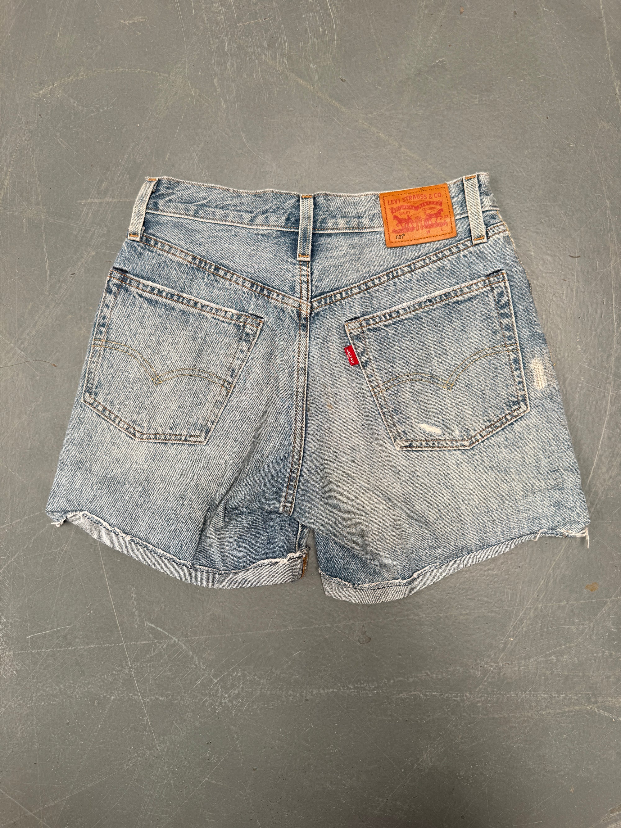 Vintage Ladies Levis Cut Off Denim Shorts - 90s Made - W 27 - SH326