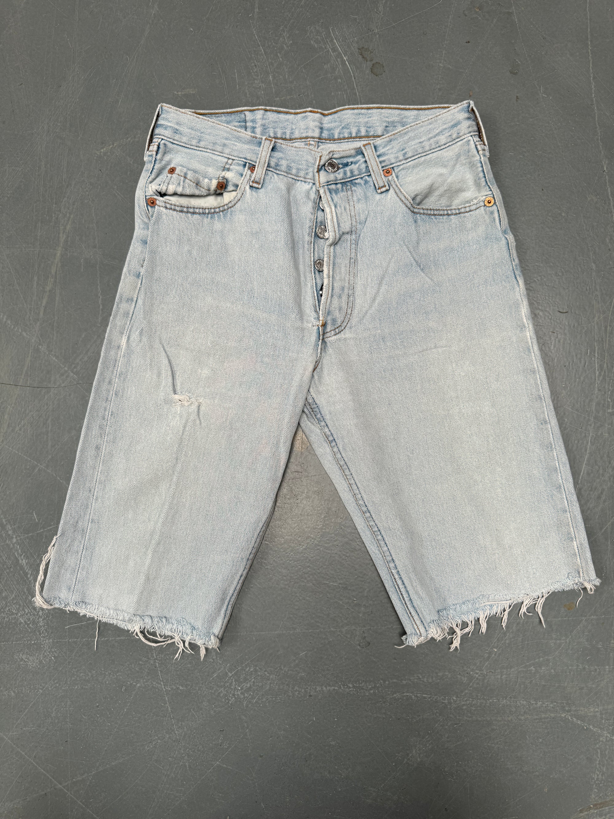 Vintage Ladies Levis Cut Off Denim Shorts - 90s Made - W 28 - SH329
