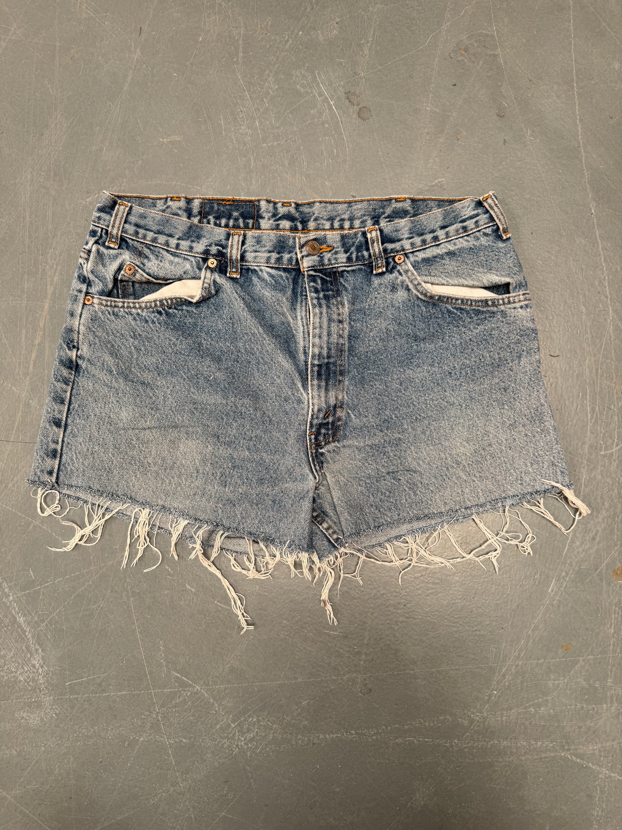 Vintage Ladies Levis Cut Off Denim Shorts - 90s Made - W 35 - SH330