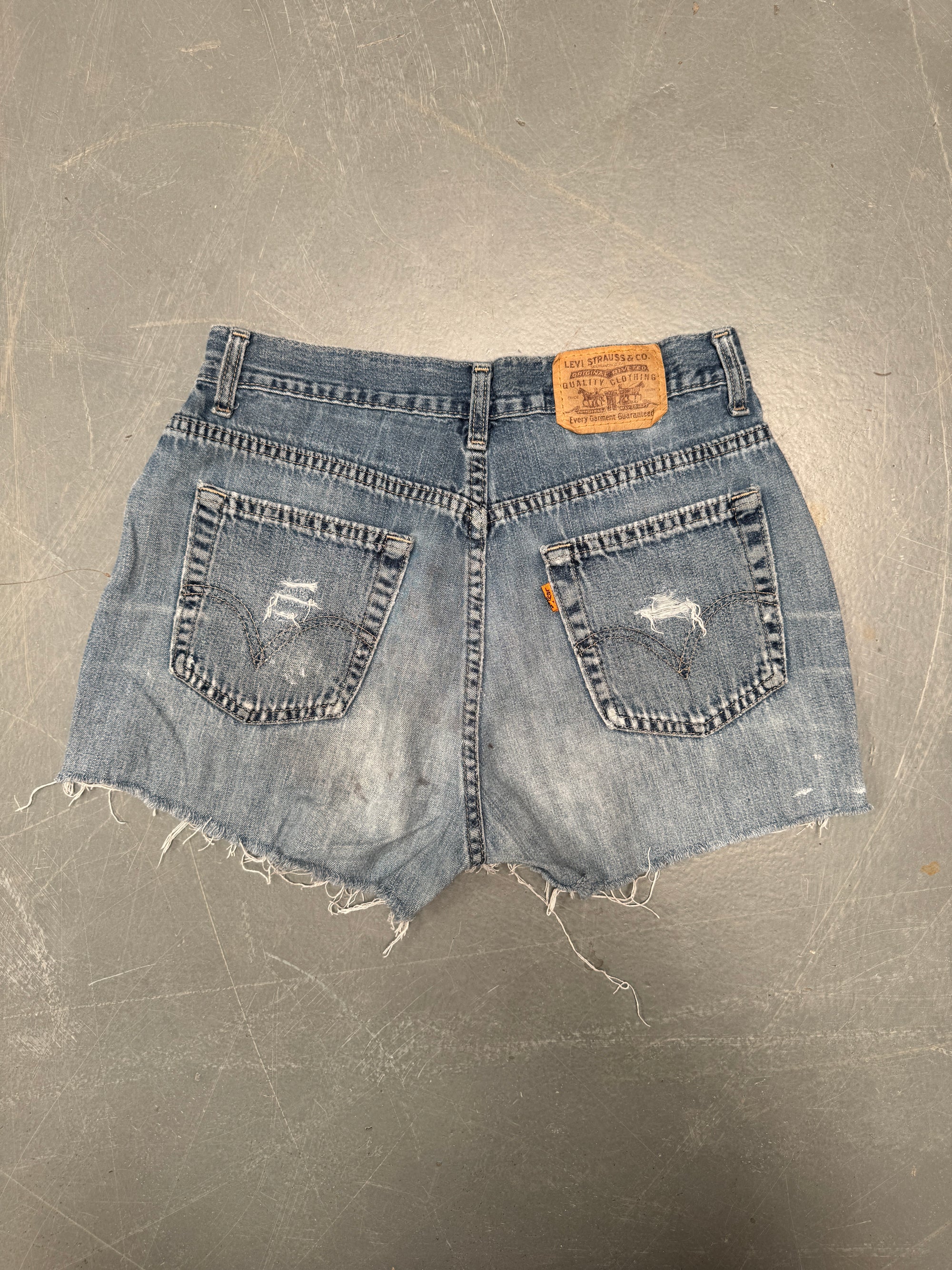 Vintage Ladies Levis Cut Off Denim Shorts - 90s Made - W 27 - SH339