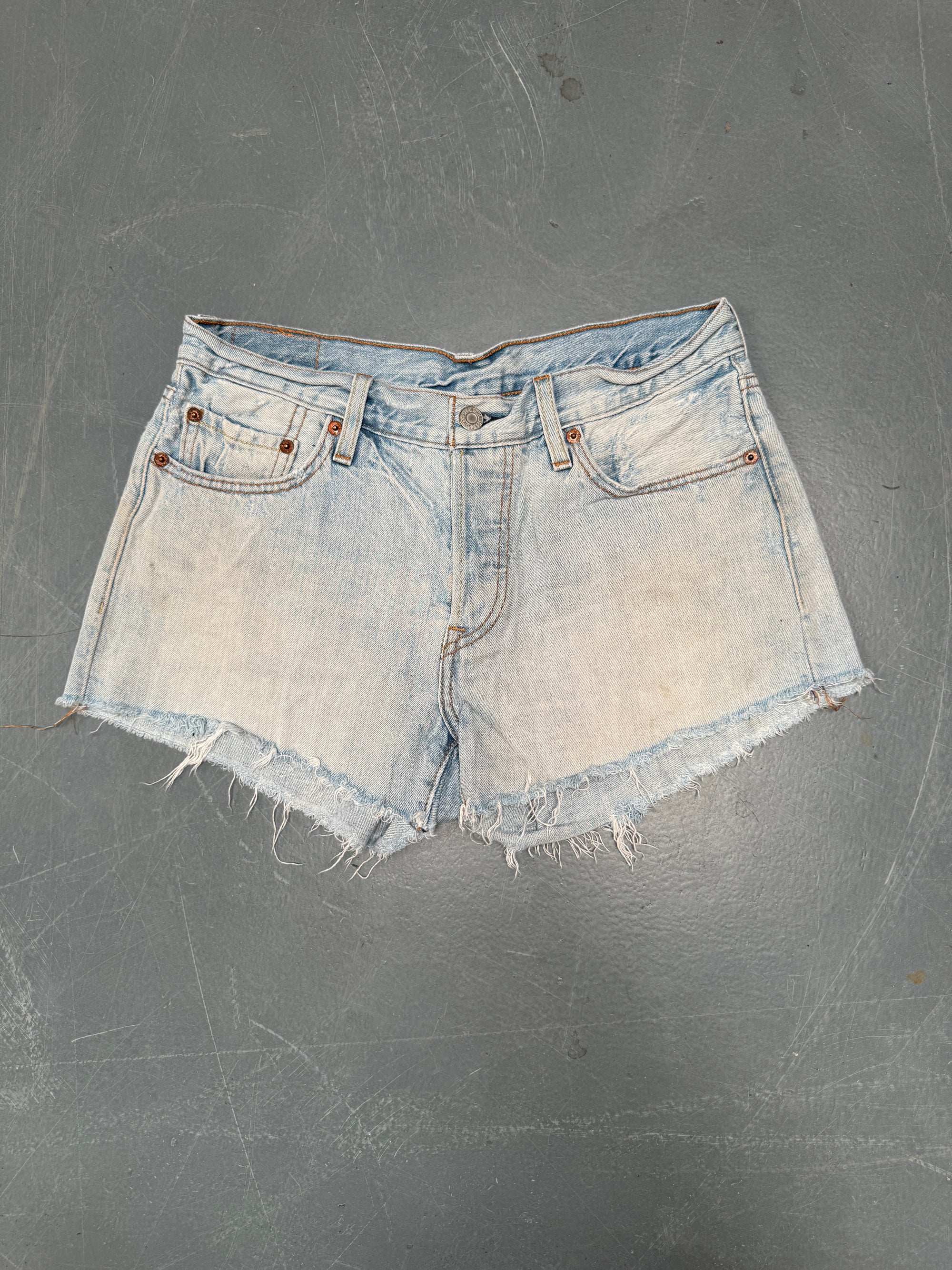 Vintage Ladies Levis Cut Off Denim Shorts - 90s Made - W 29 - SH343