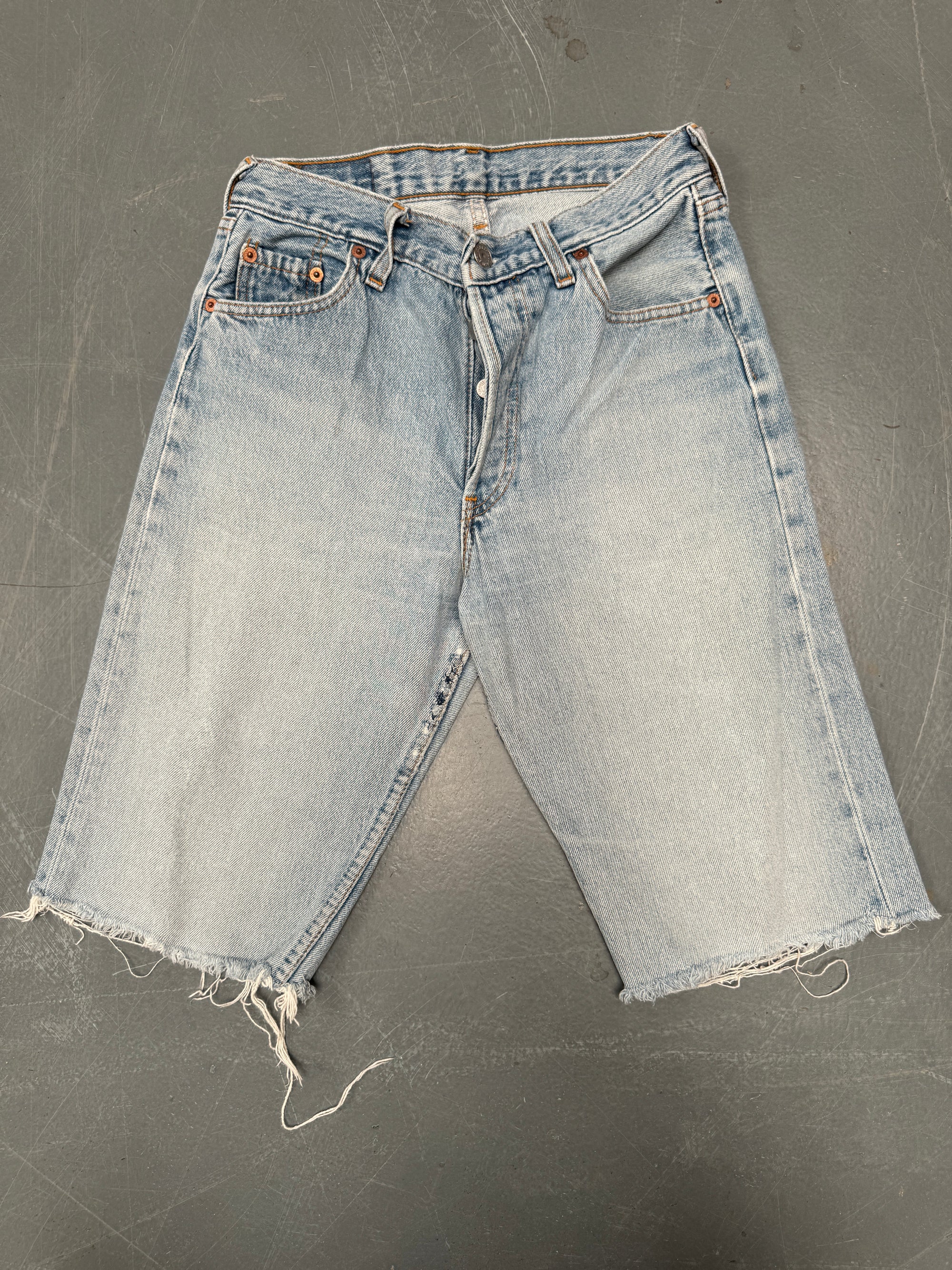 Vintage Ladies Levis Cut Off Denim Shorts - 90s Made - W 26 - SH344