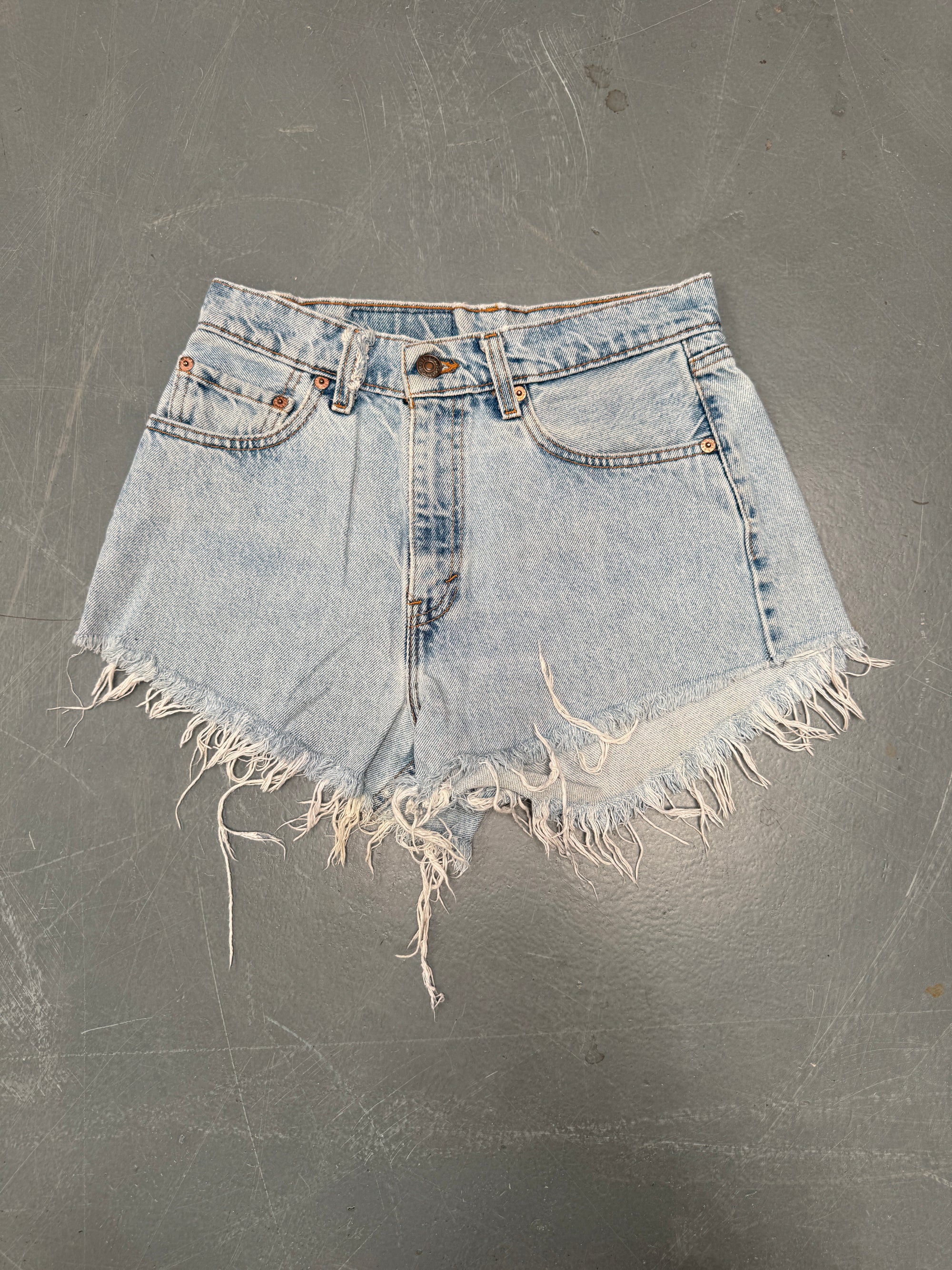 Vintage Ladies Levis Cut Off Denim Shorts - 90s Made - W 26 - SH345