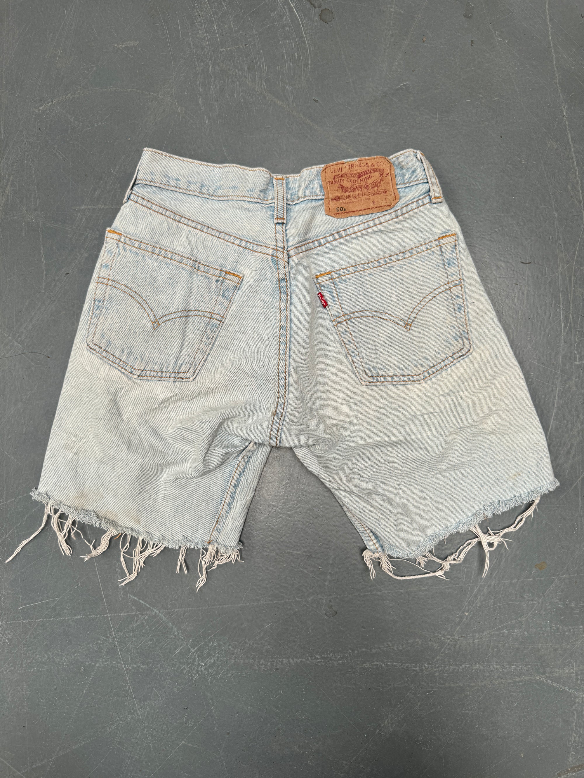 Vintage Ladies Levis Cut Off Denim Shorts - 90s Made - W 24 - SH349