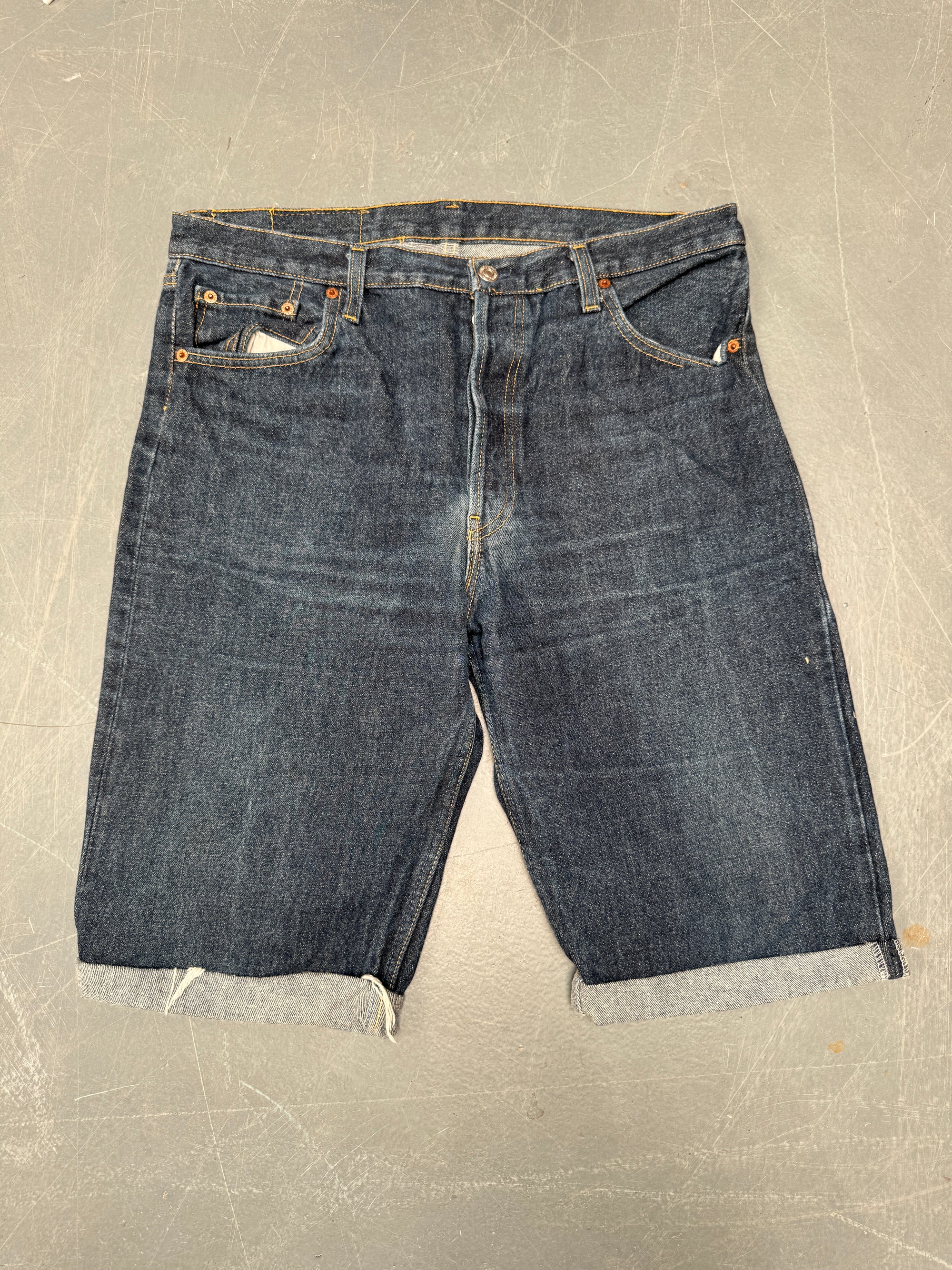 Vintage Ladies Levis Cut Off Denim Shorts - 90s Made - W 34 - SH350