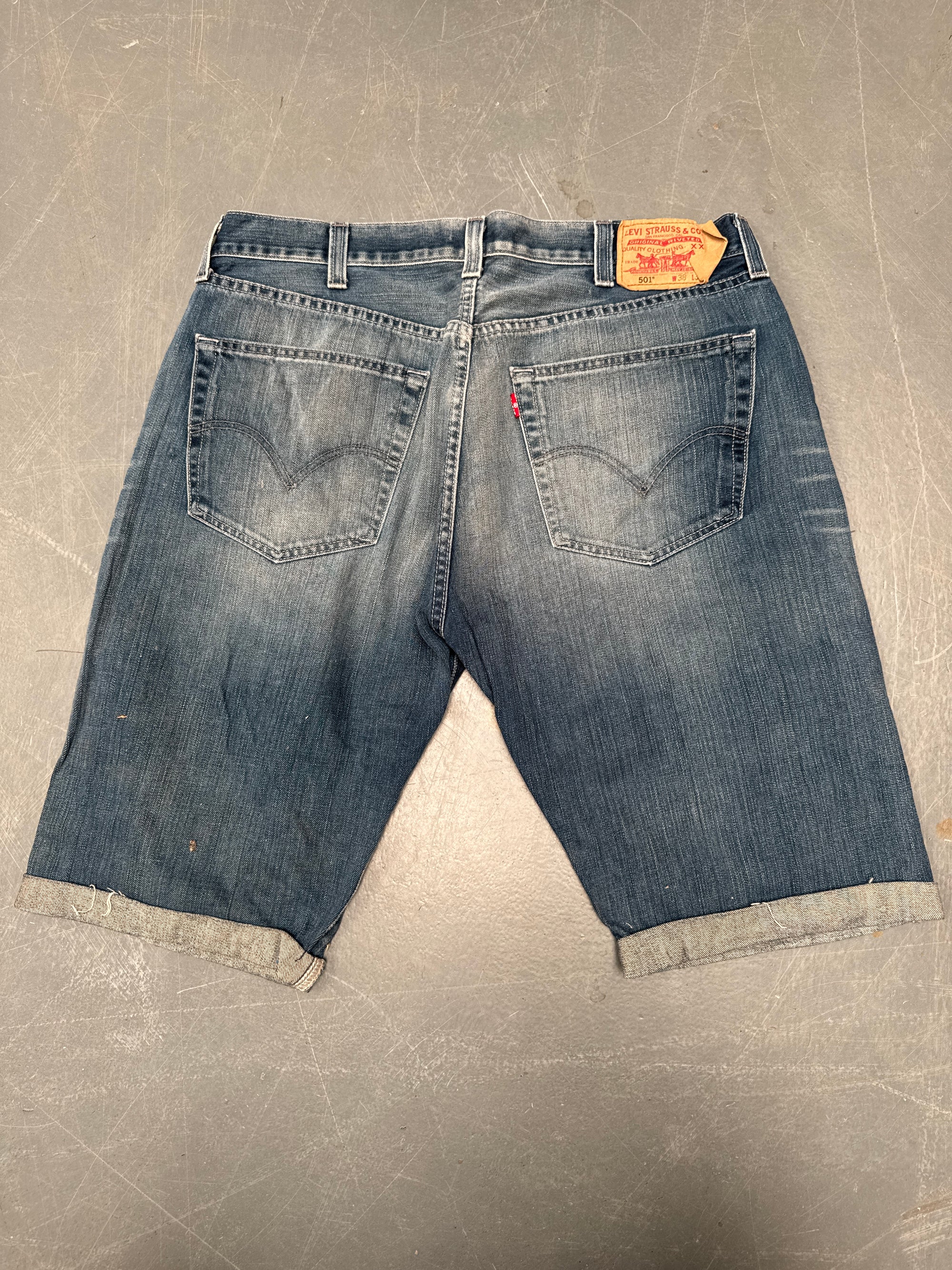 Vintage Ladies Levis Cut Off Denim Shorts - 90s Made - W 35 - SH358