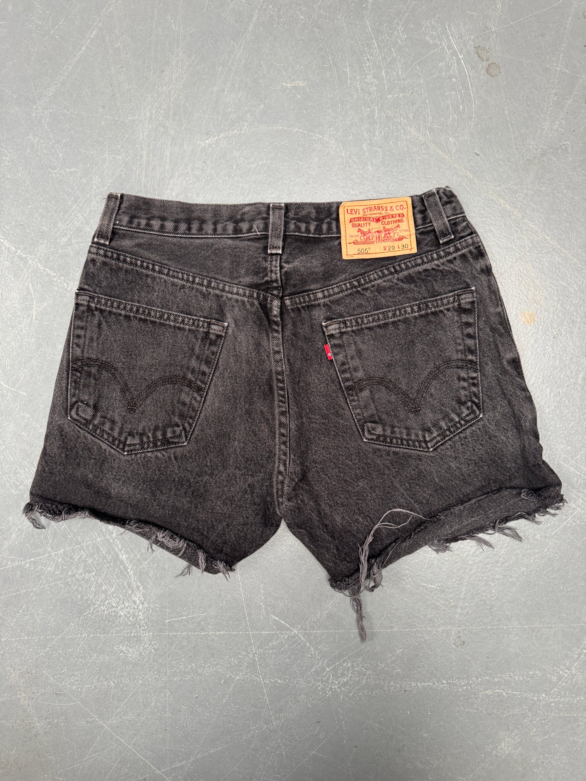 Vintage Ladies Levis Cut Off Denim Shorts - 90s Made - W 30 - SH367