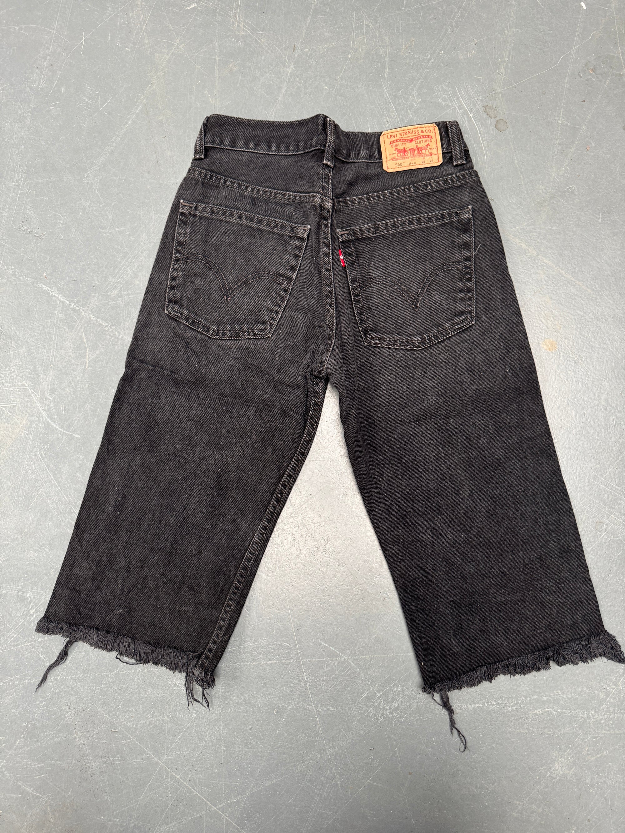 Vintage Ladies Levis Cut Off Denim Shorts - 90s Made - W 27 - SH369