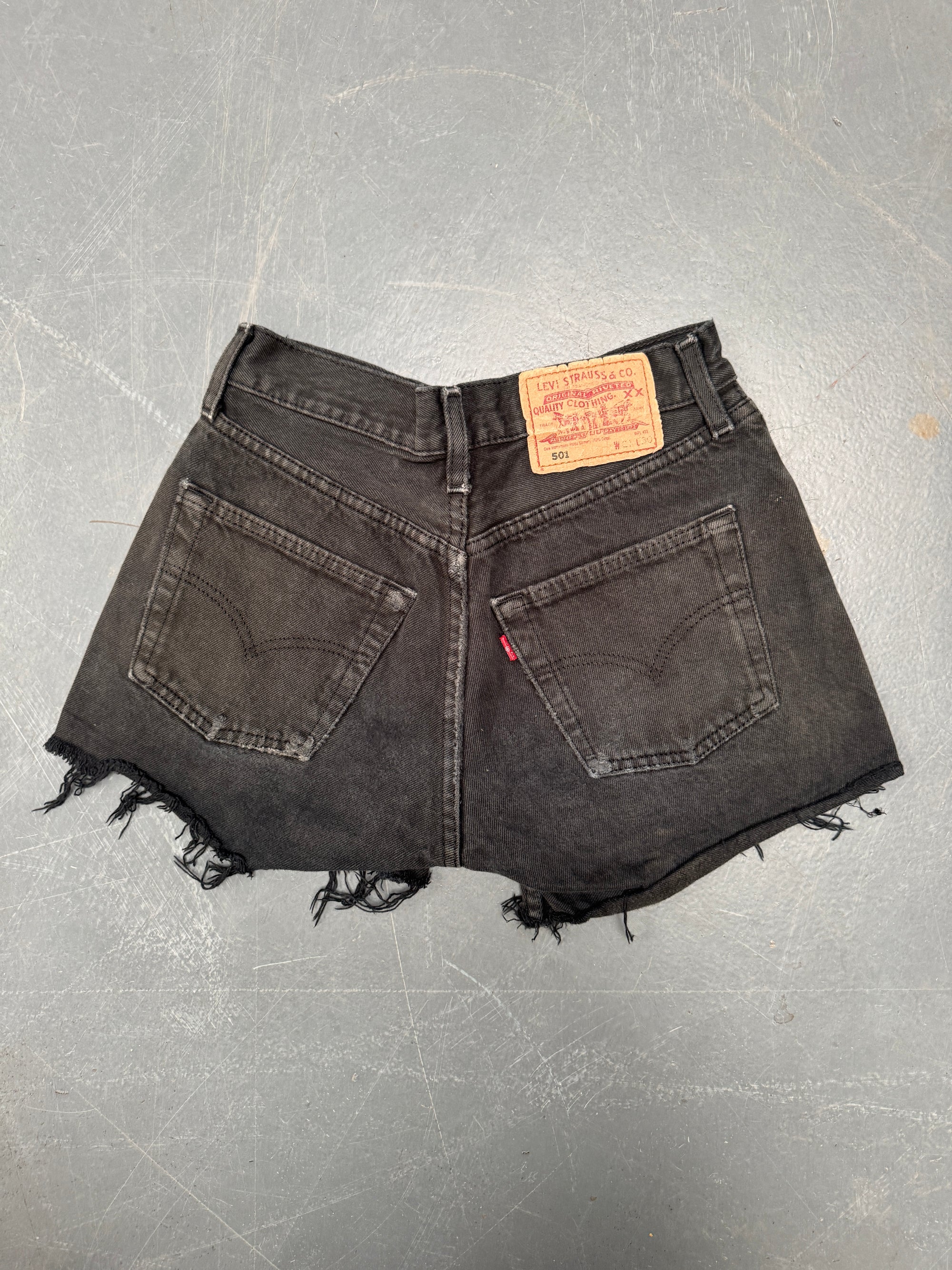 Vintage Ladies Levis Cut Off Denim Shorts - 90s Made - W 24 - SH370