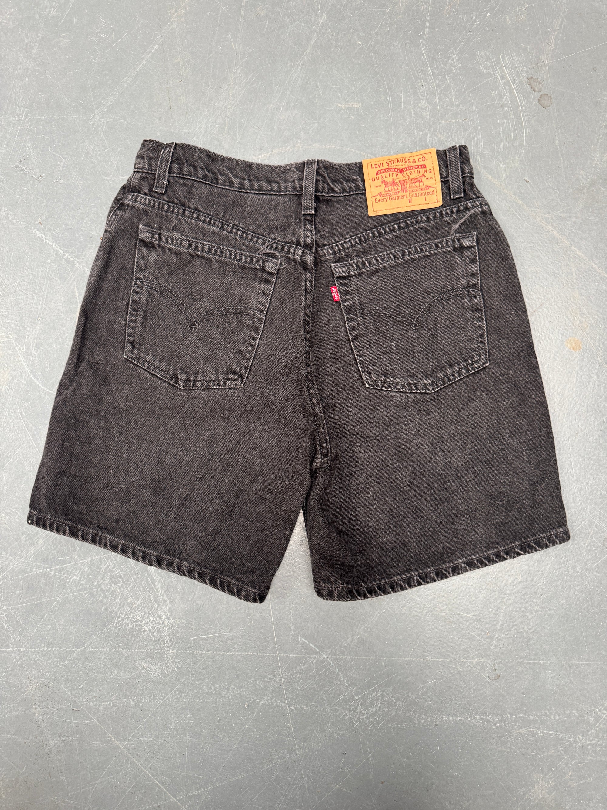 Vintage Ladies Levis Cut Off Denim Shorts - 90s Made - W 29 - SH376