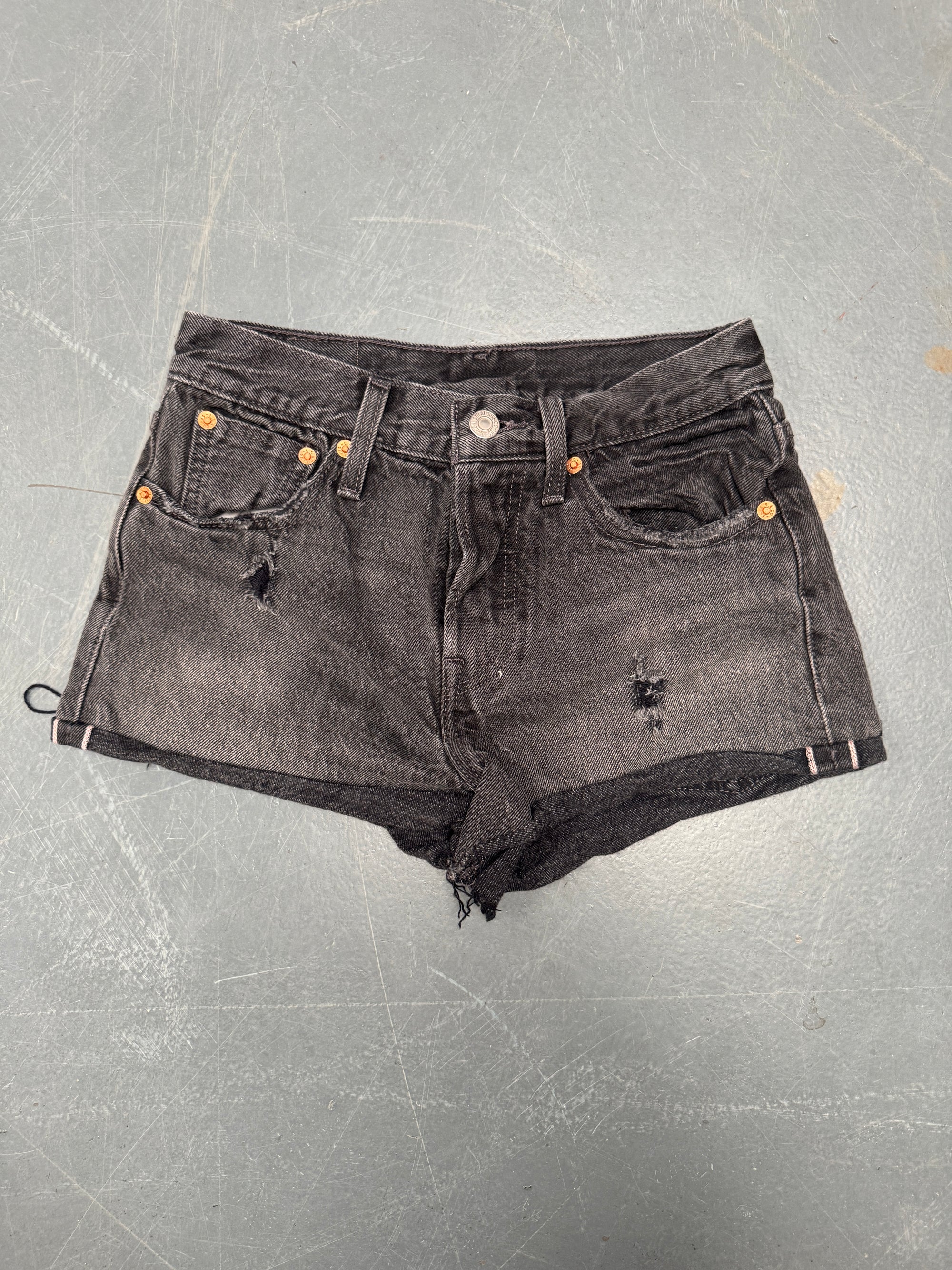 Vintage Ladies Levis Cut Off Denim Shorts - 90s Made - W 24 - SH378