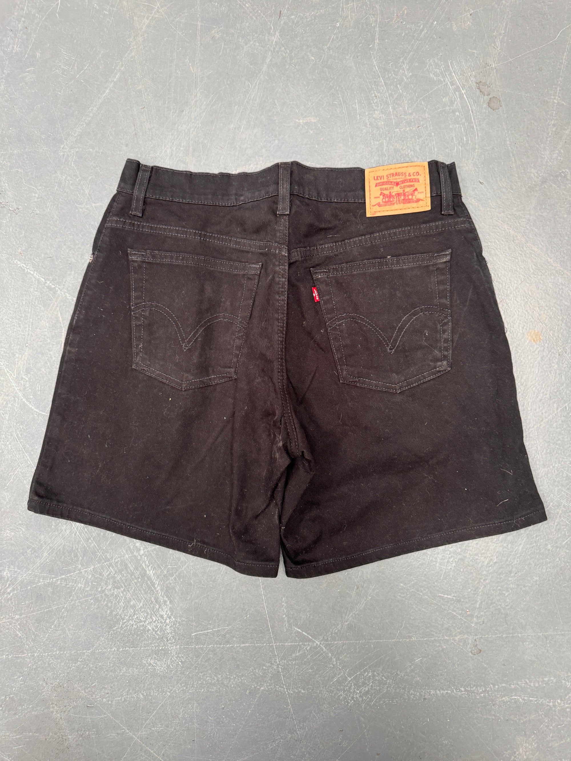 Vintage Ladies Levis Cut Off Denim Shorts - 90s Made - W 31 - SH385