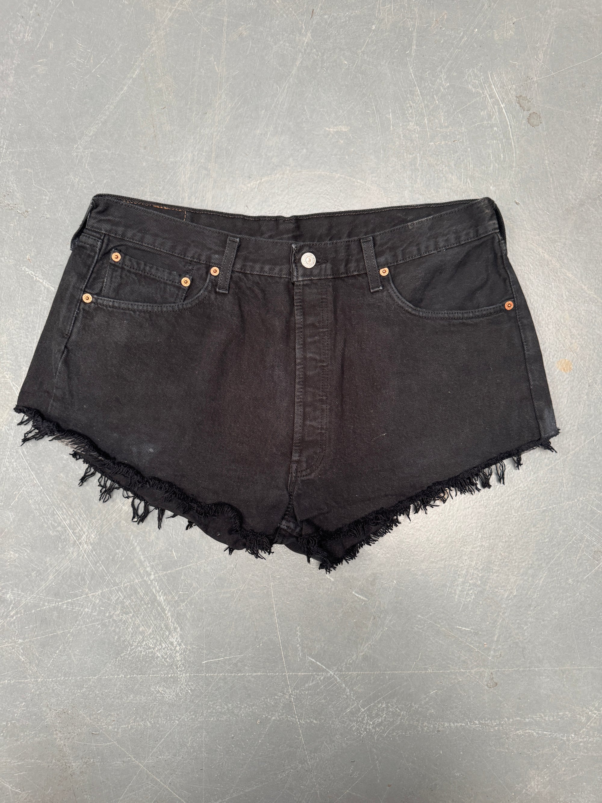 Vintage Ladies Levis Cut Off Denim Shorts - 90s Made - W 35 - SH386