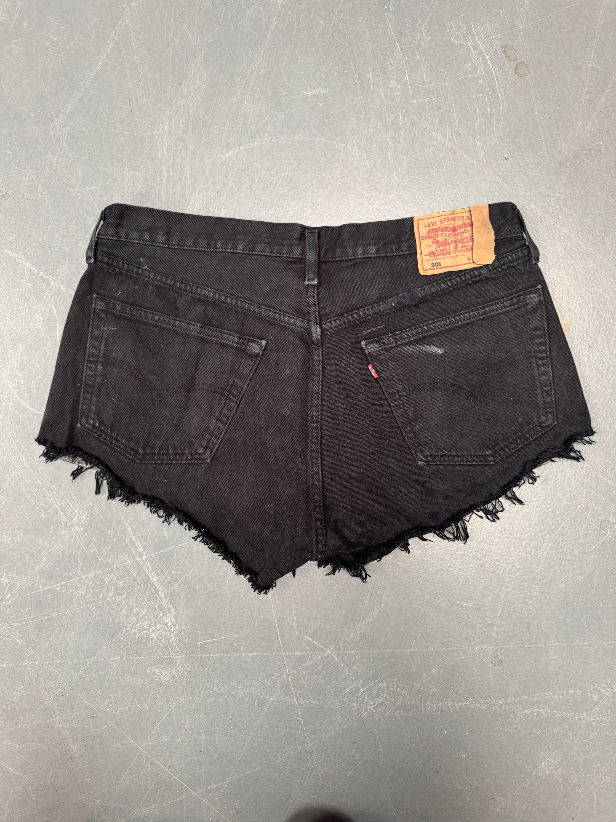 Vintage Ladies Levis Cut Off Denim Shorts - 90s Made - W 35 - SH386