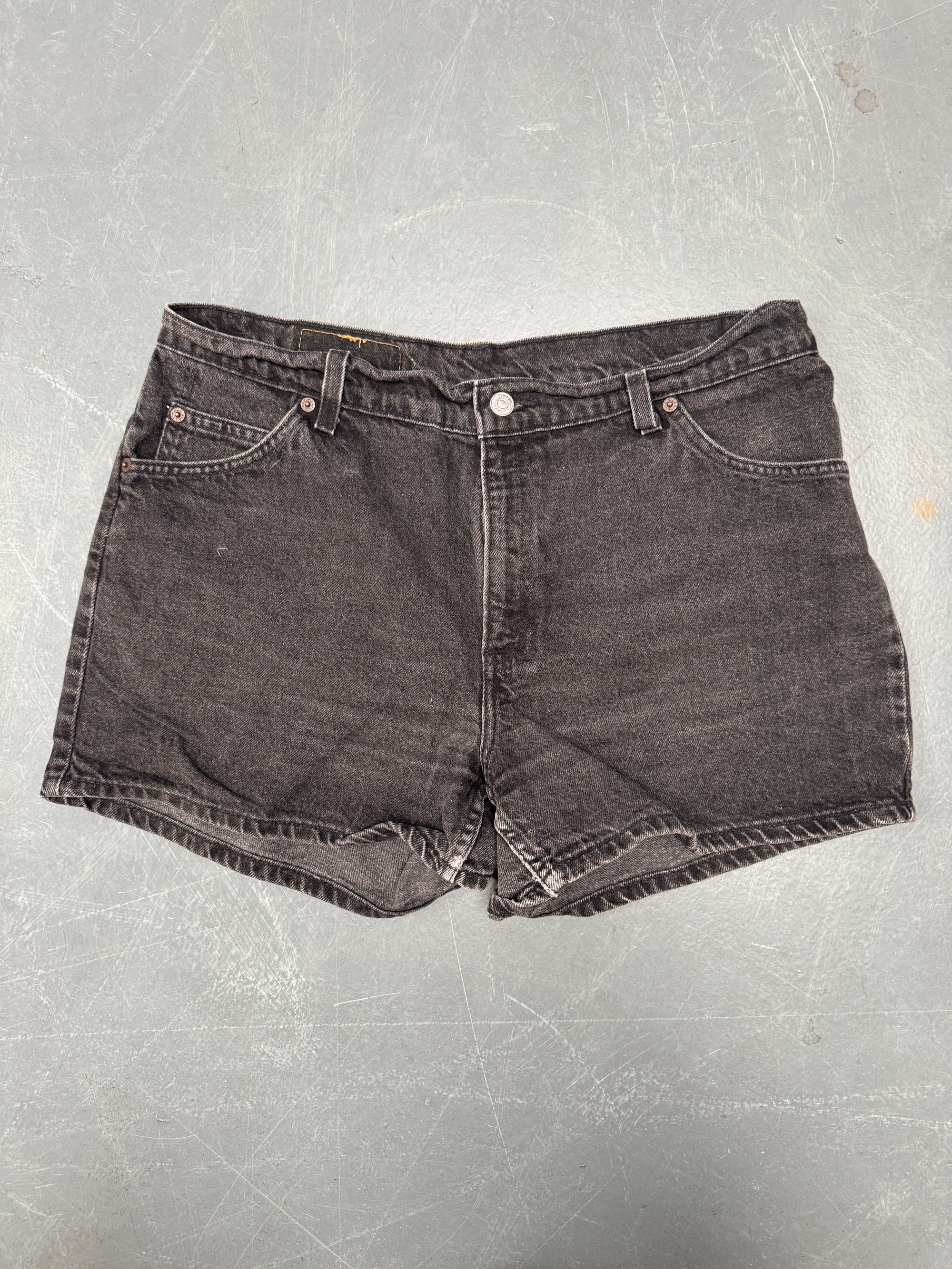 Vintage Ladies Levis Cut Off Denim Shorts - 90s Made - W 35 - SH388