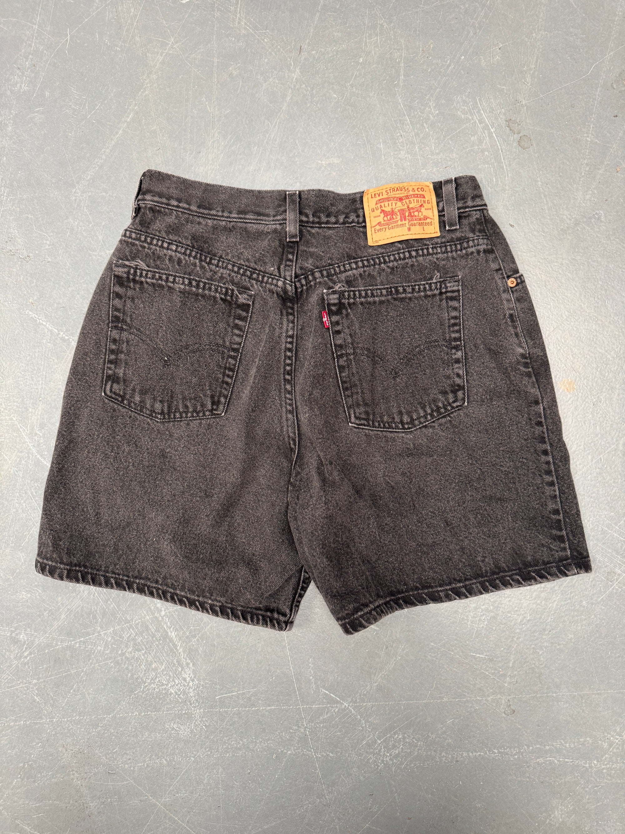 Vintage Ladies Levis Cut Off Denim Shorts - 90s Made - W 32 - SH390