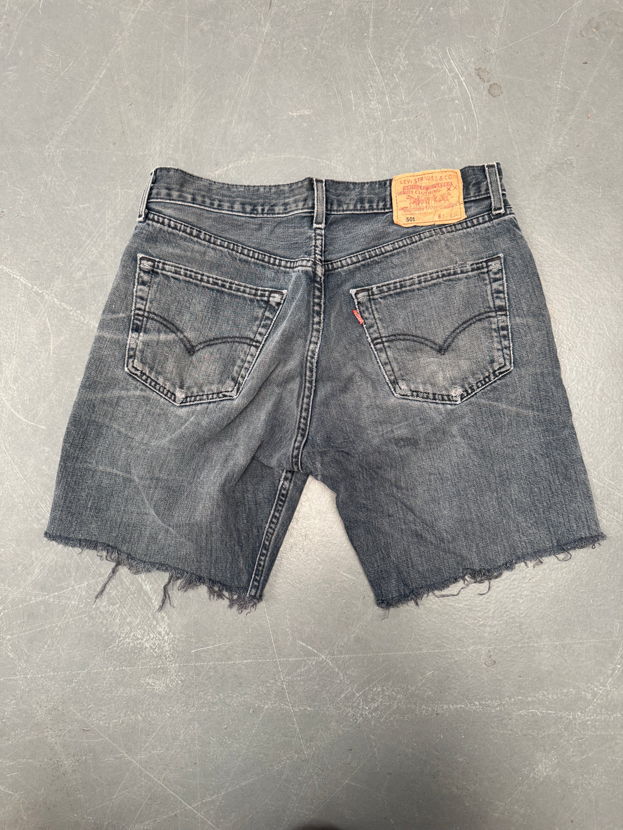 Vintage Ladies Levis Cut Off Denim Shorts - 90s Made - W 32 - SH391