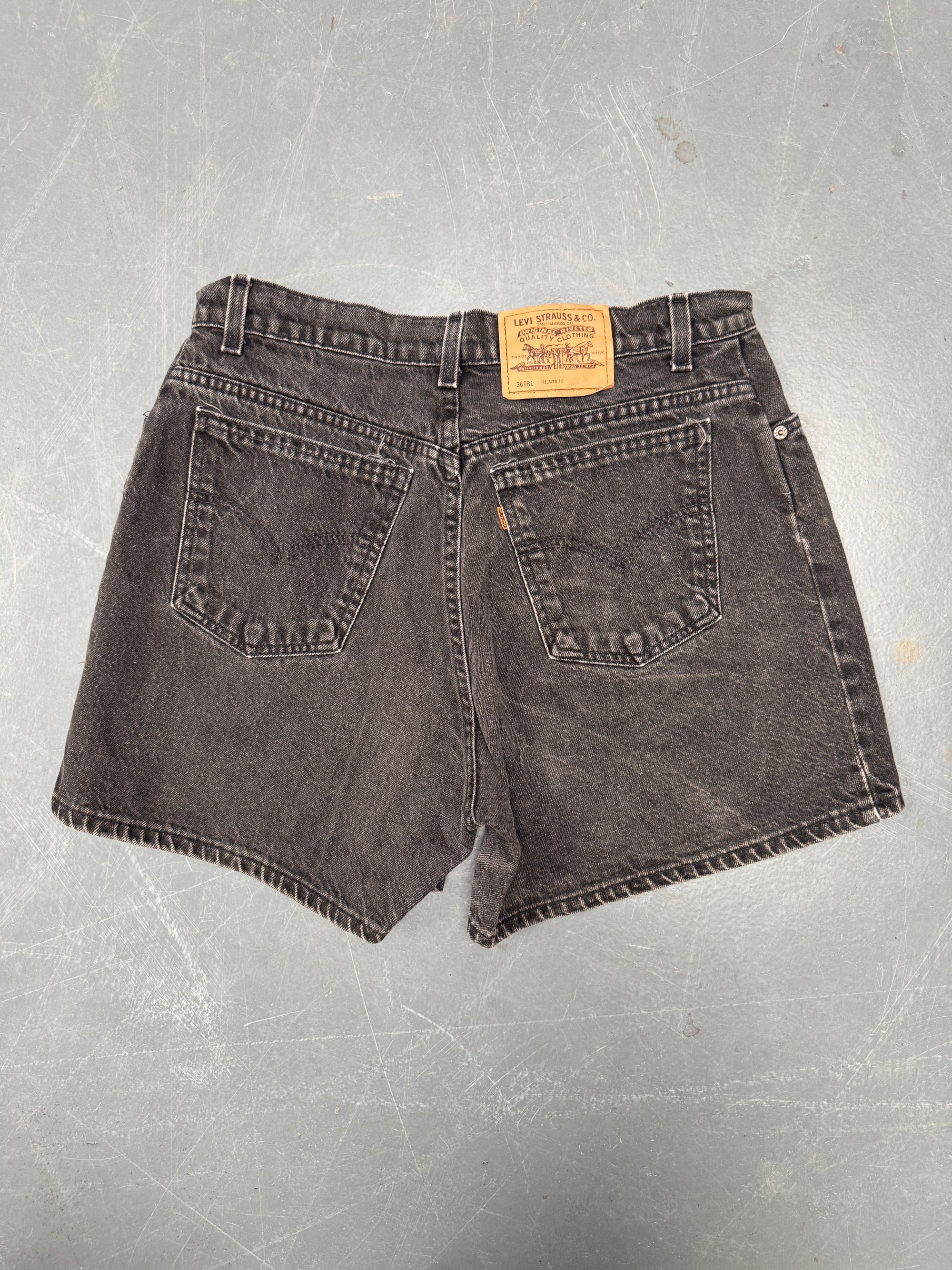 Vintage Ladies Levis Cut Off Denim Shorts - 90s Made - W 32 - SH402