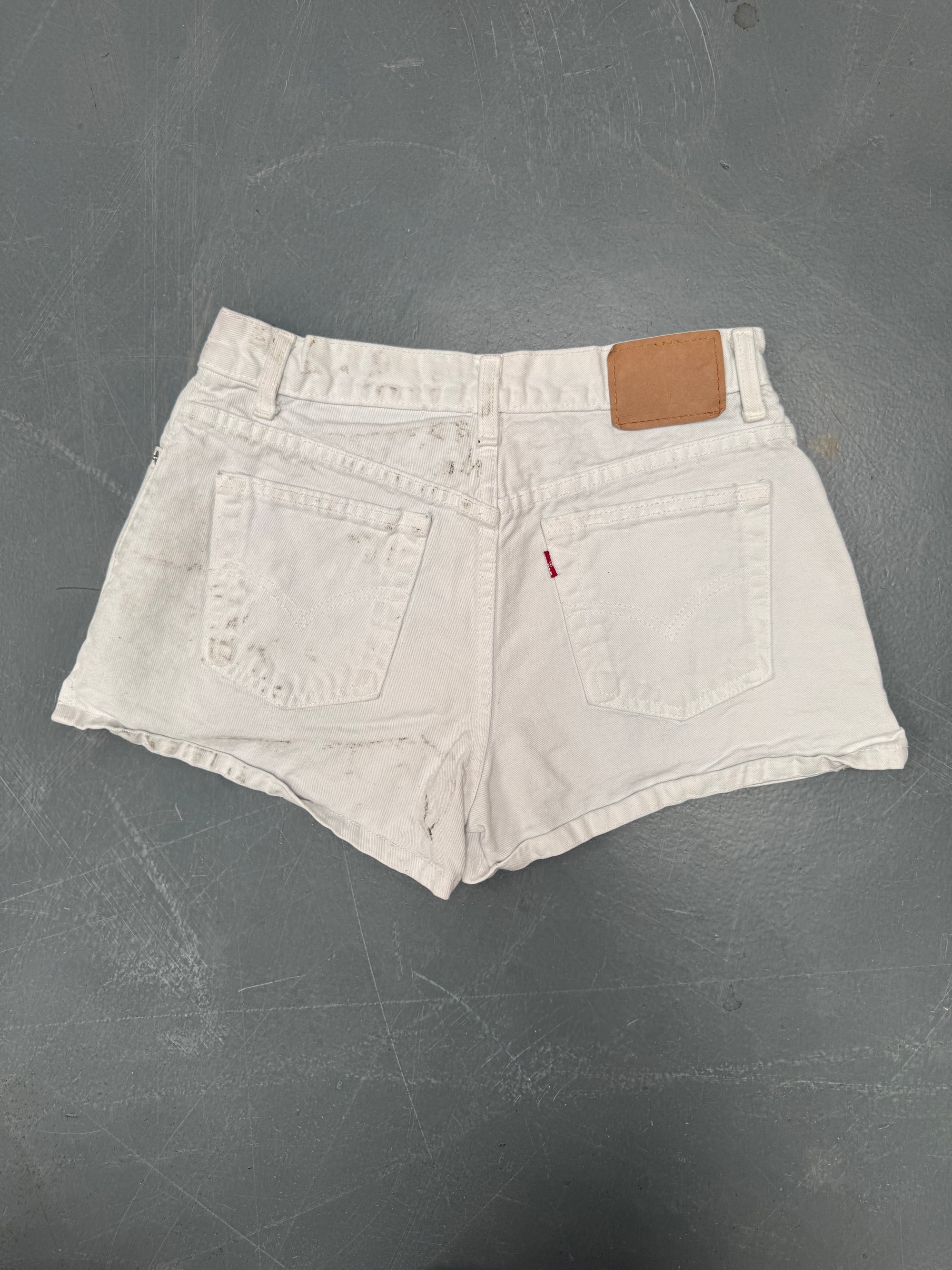Vintage Ladies Levis Cut Off Denim Shorts - 90s Made - W 28 - SH404