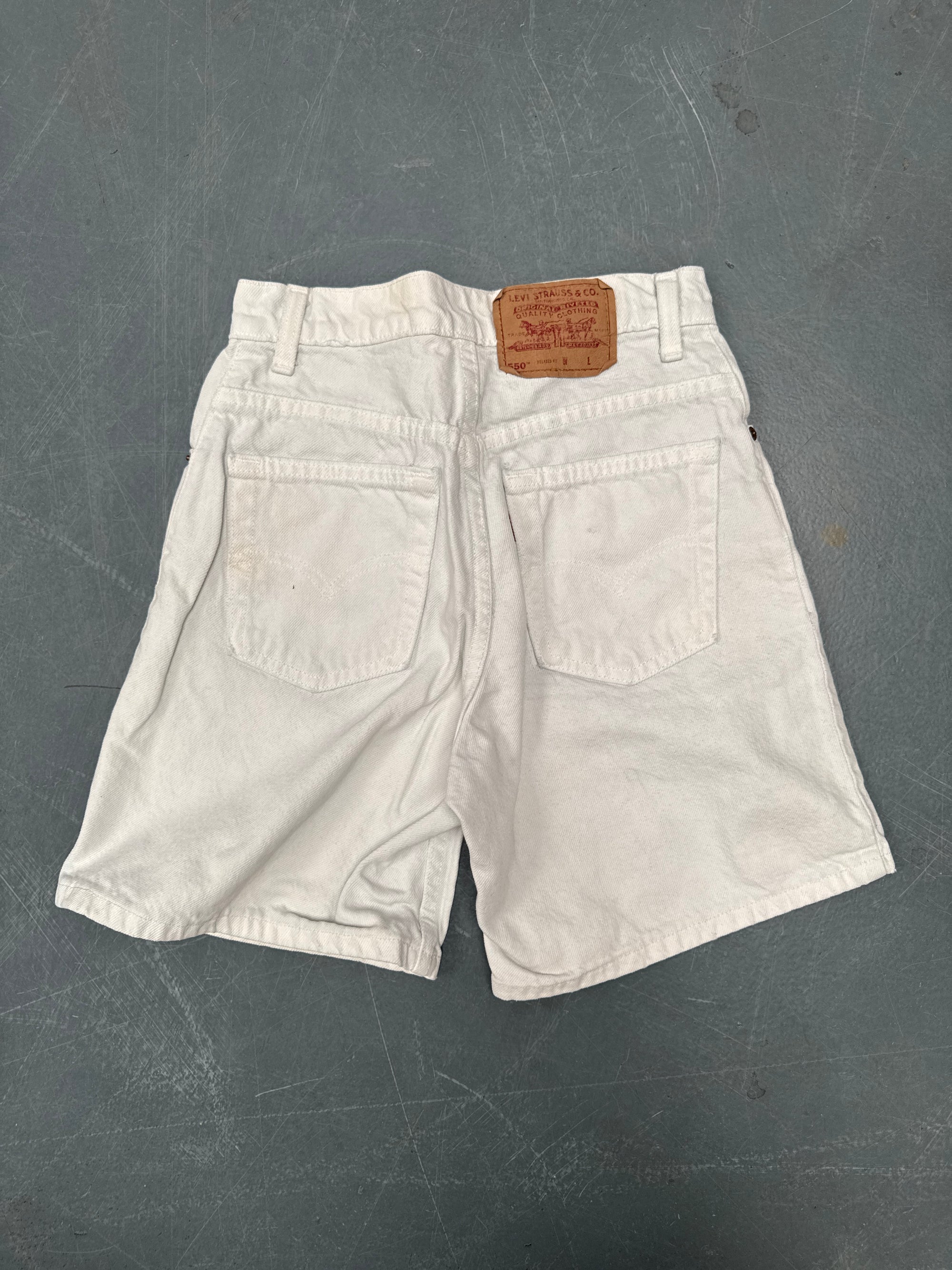 Vintage Ladies Levis Cut Off Denim Shorts - 90s Made - W 29 - SH419