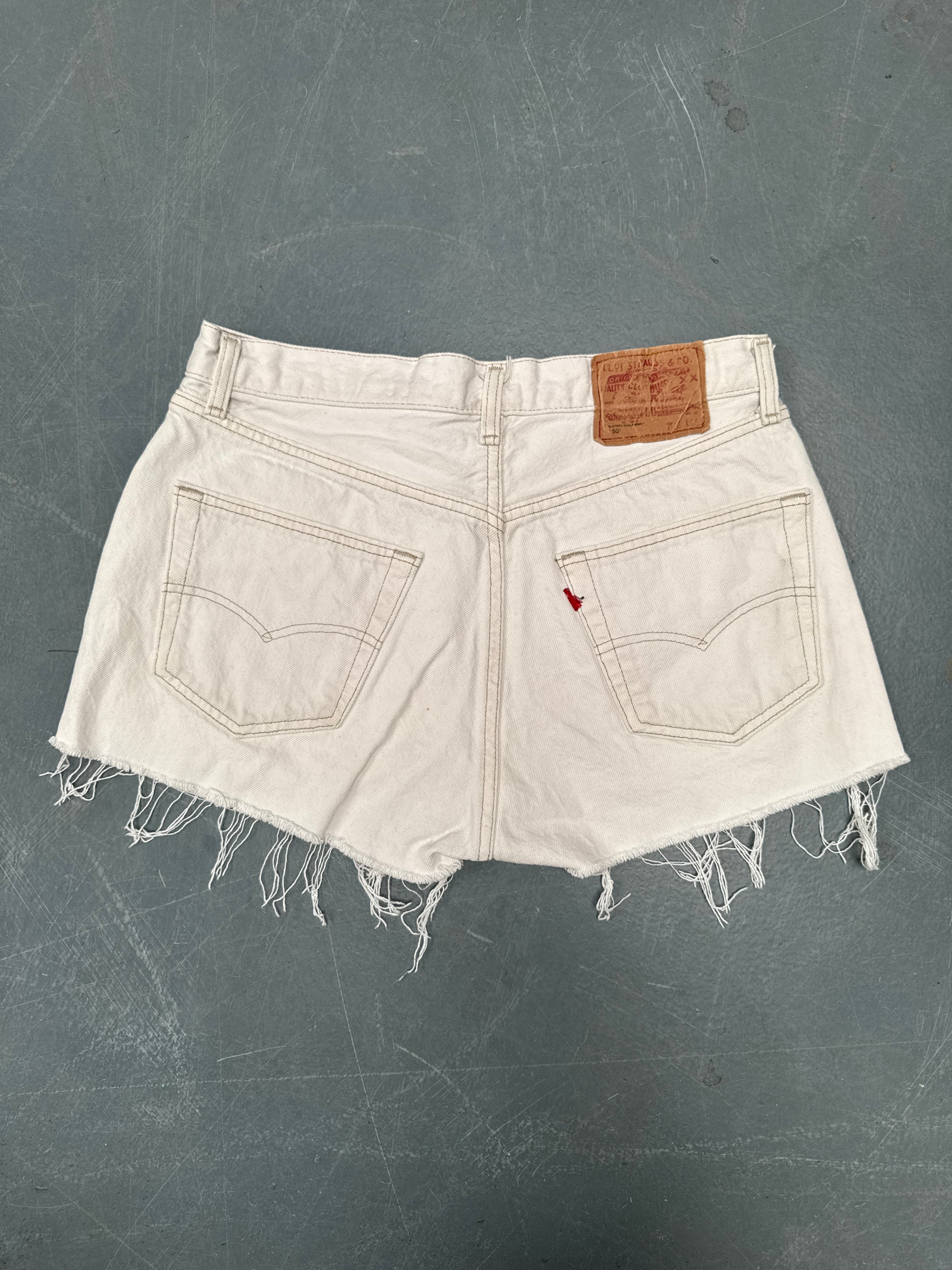 Vintage Ladies Levis Cut Off Denim Shorts - 90s Made - W 30 - SH426