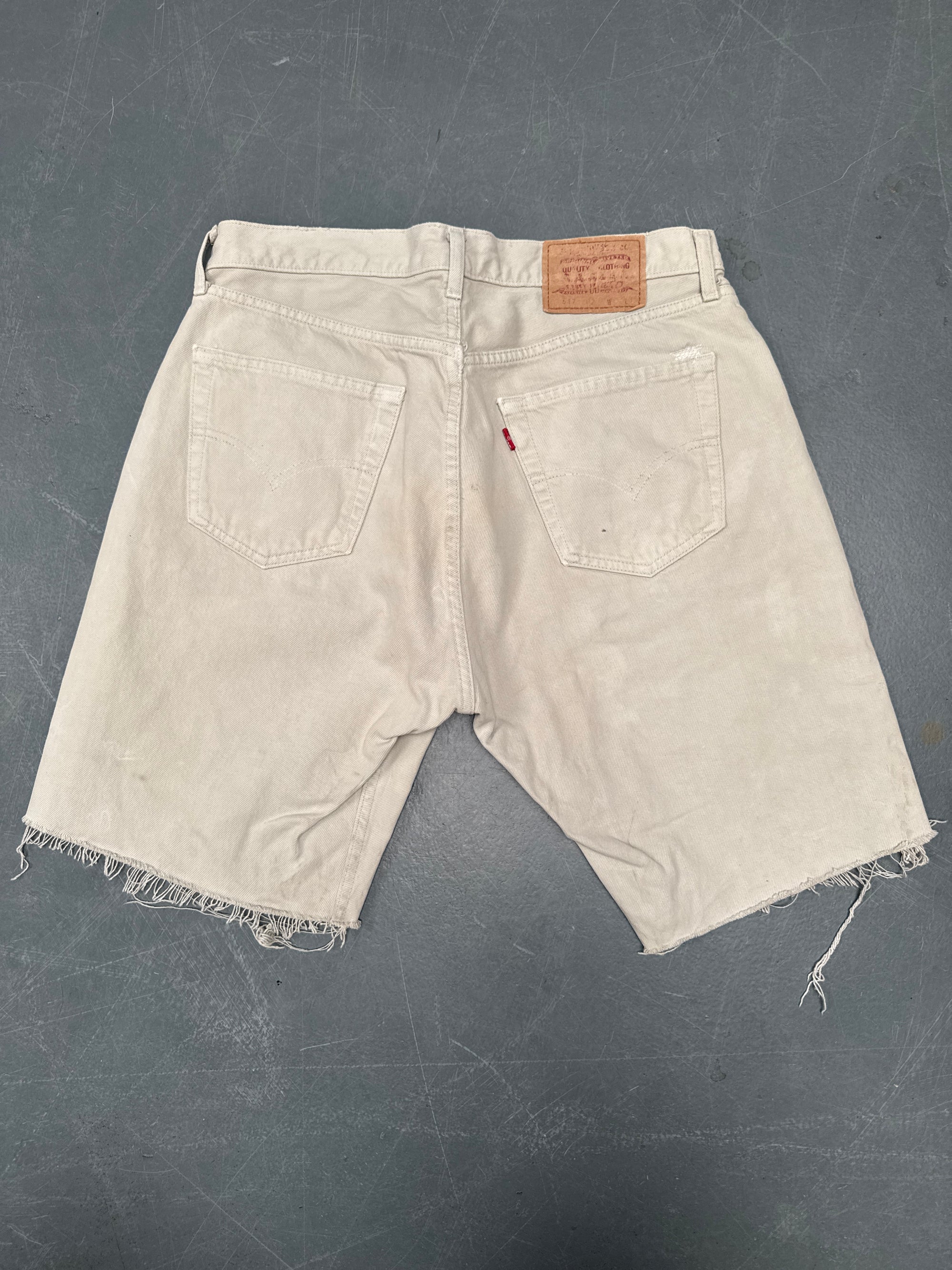 Vintage Ladies Levis Cut Off Denim Shorts - 90s Made - W 32 - SH433