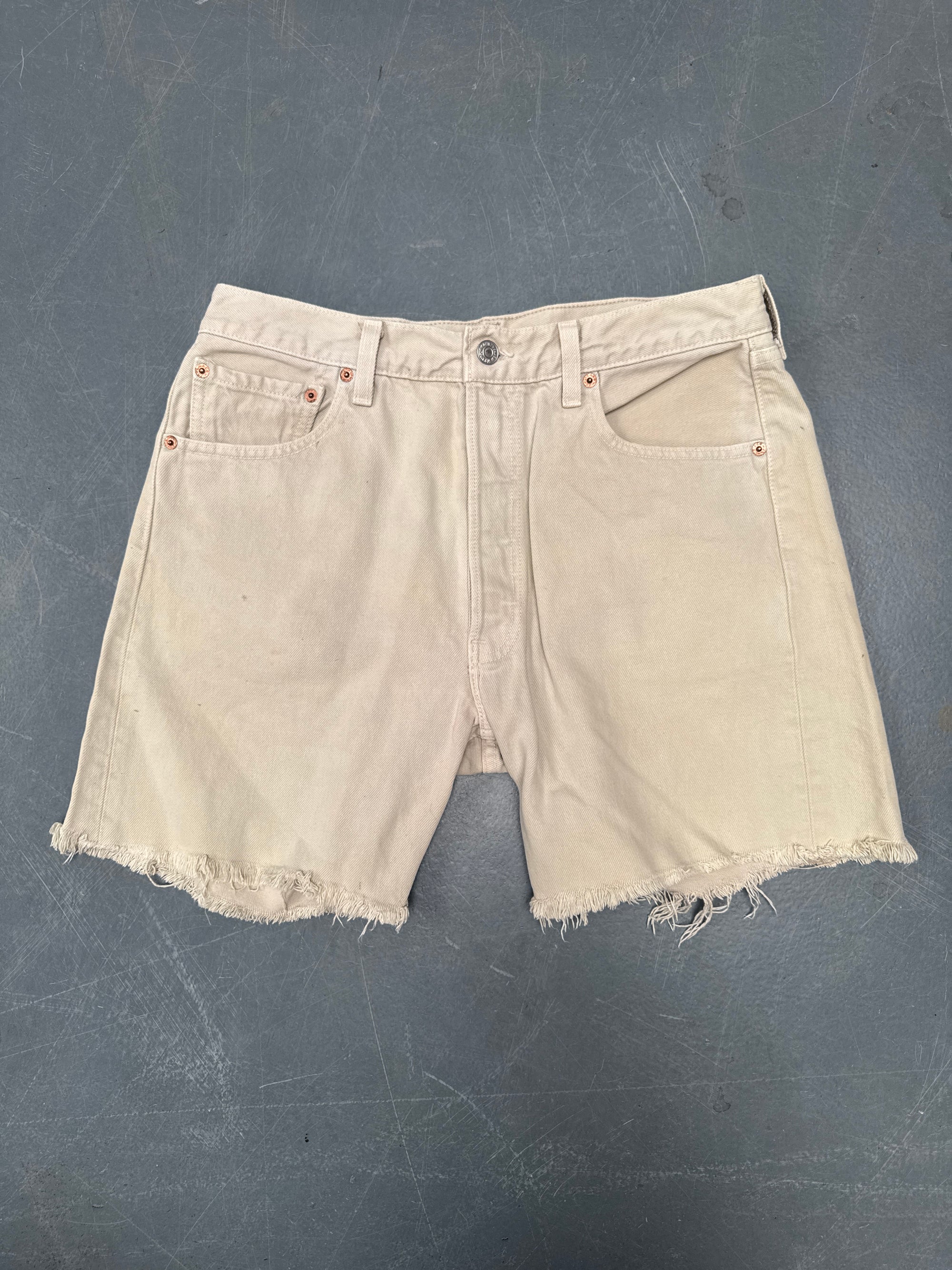 Vintage Ladies Levis Cut Off Denim Shorts - 90s Made - W 30 - SH434