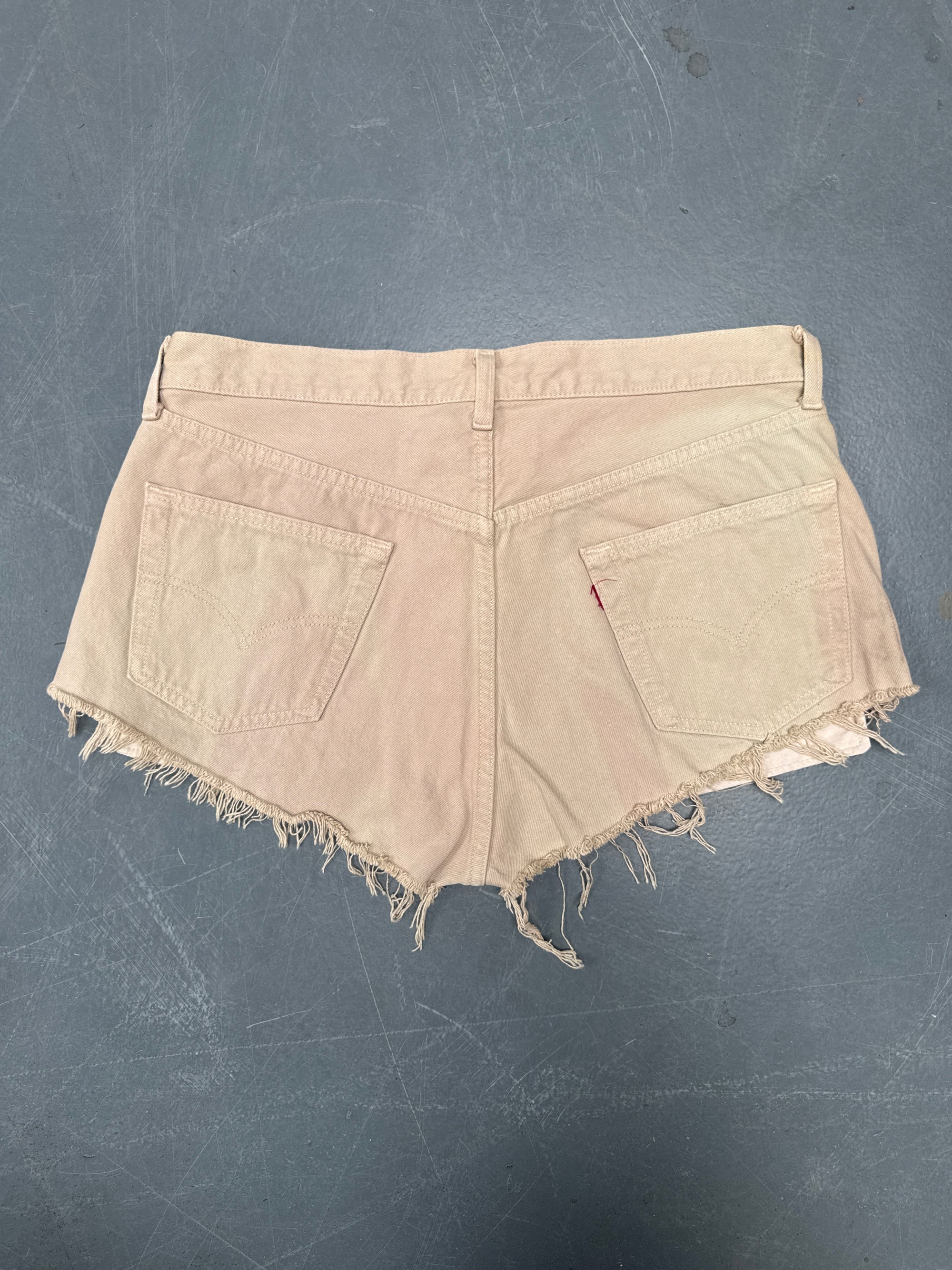 Vintage Ladies Levis Cut Off Denim Shorts - 90s Made - W 34 - SH435