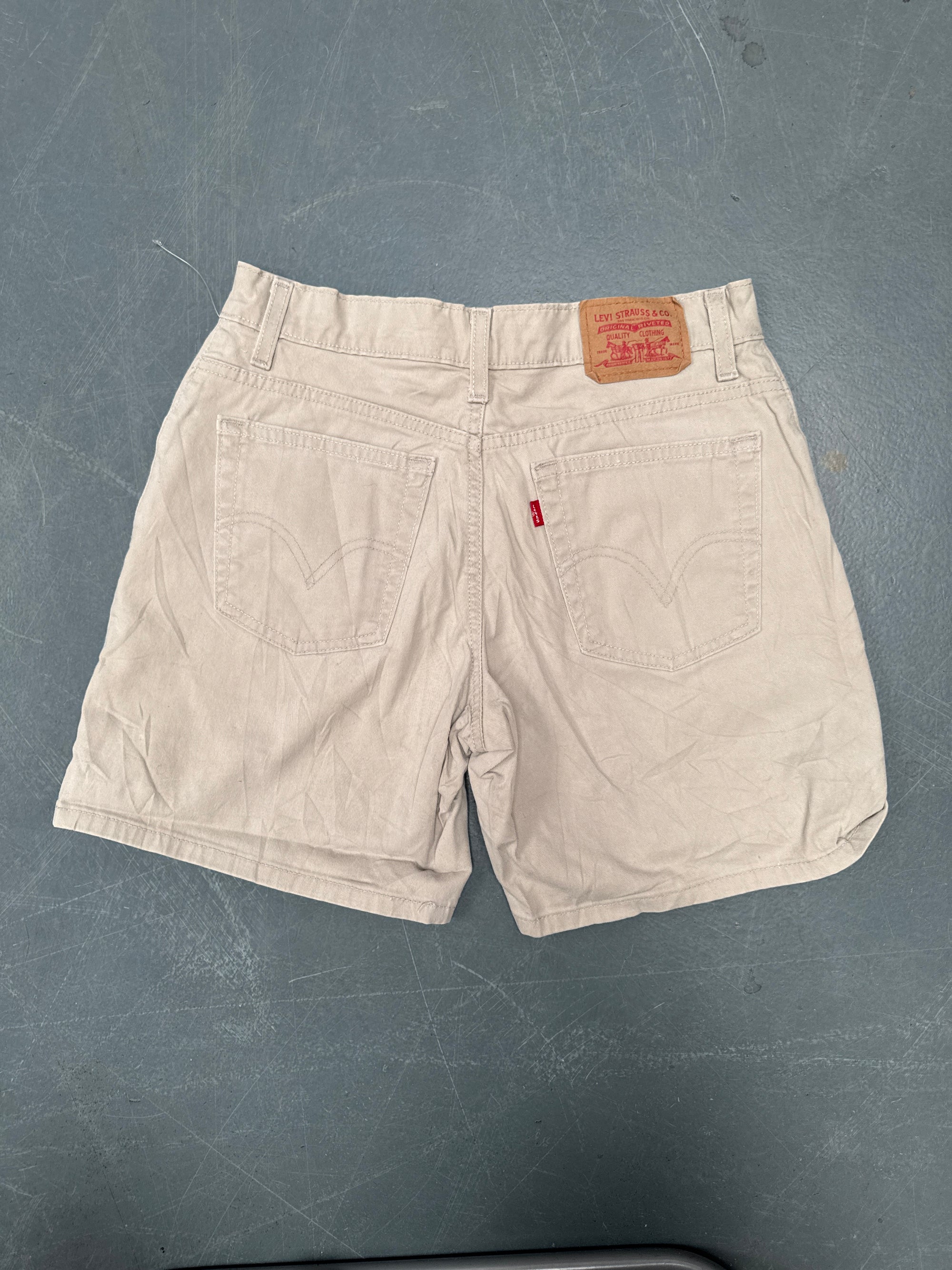 Vintage Ladies Levis Cut Off Denim Shorts - 90s Made - W 28 - SH439