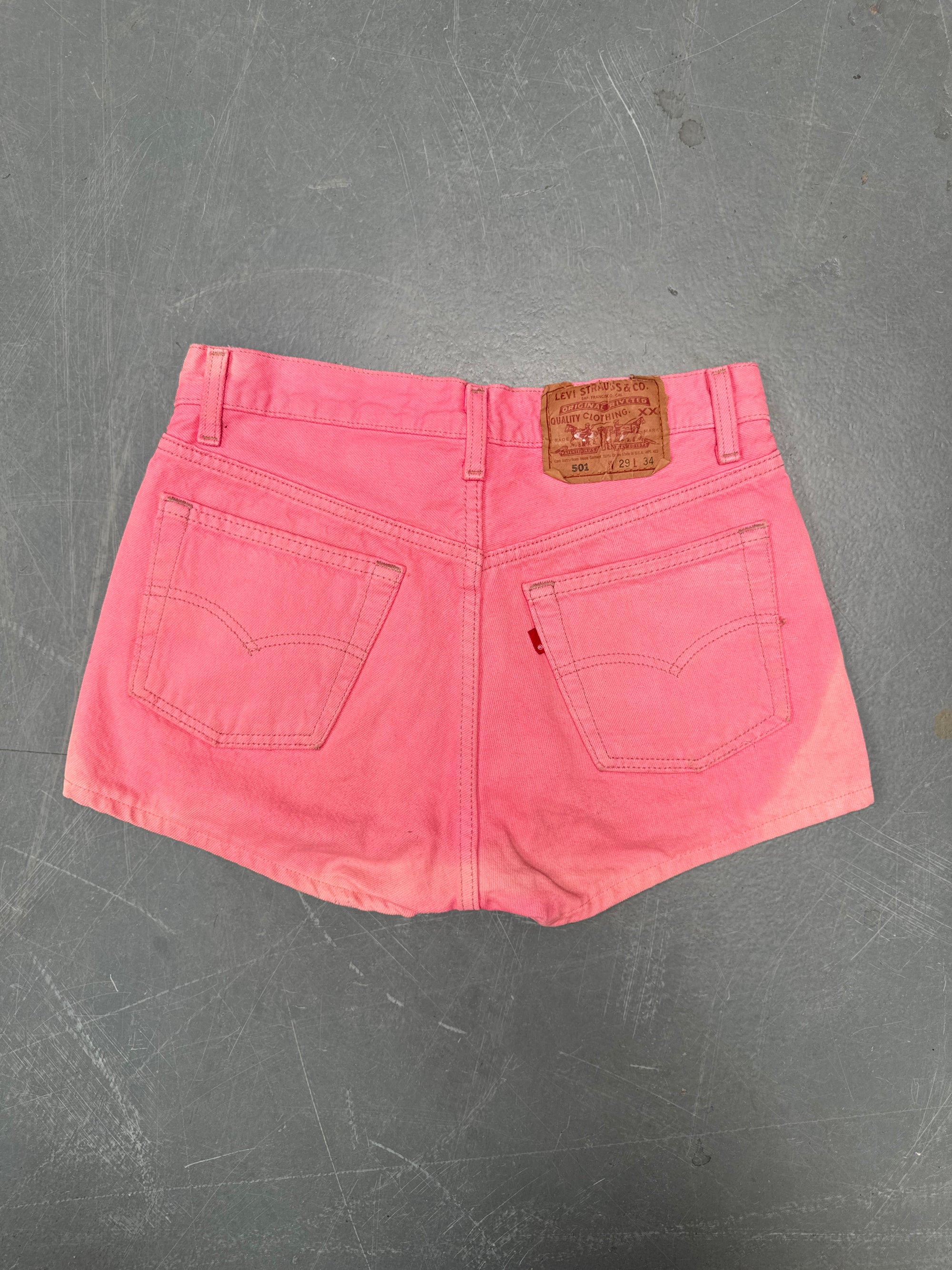 Vintage Ladies Levis Cut Off Denim Shorts - 90s Made - W 28 - SH452