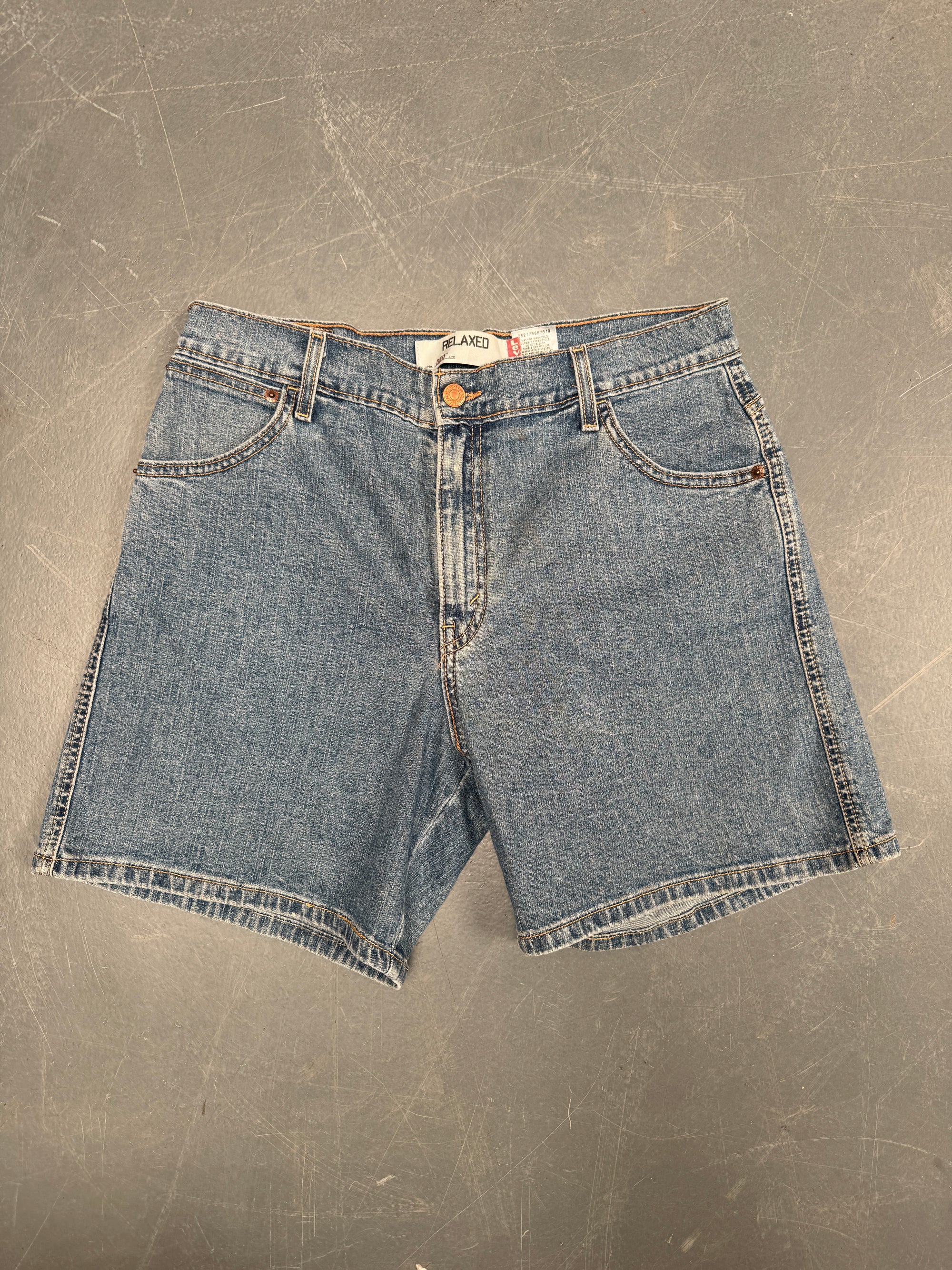 Vintage Ladies Levis Cut Off Denim Shorts - 90s Made - W 32 - SH458