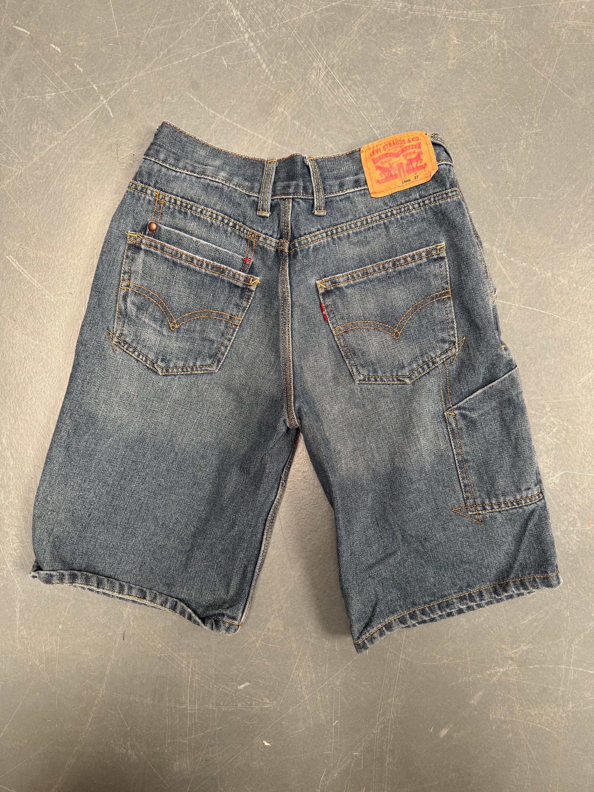 Vintage Ladies Levis Cut Off Denim Shorts - 90s Made - W 26 - SH460