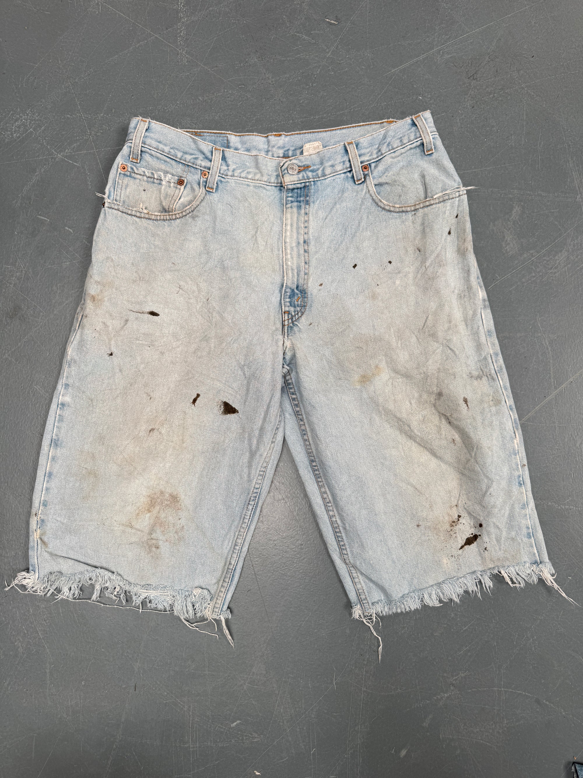 Vintage Ladies Levis Cut Off Denim Shorts - 90s Made - W 32 - SH461