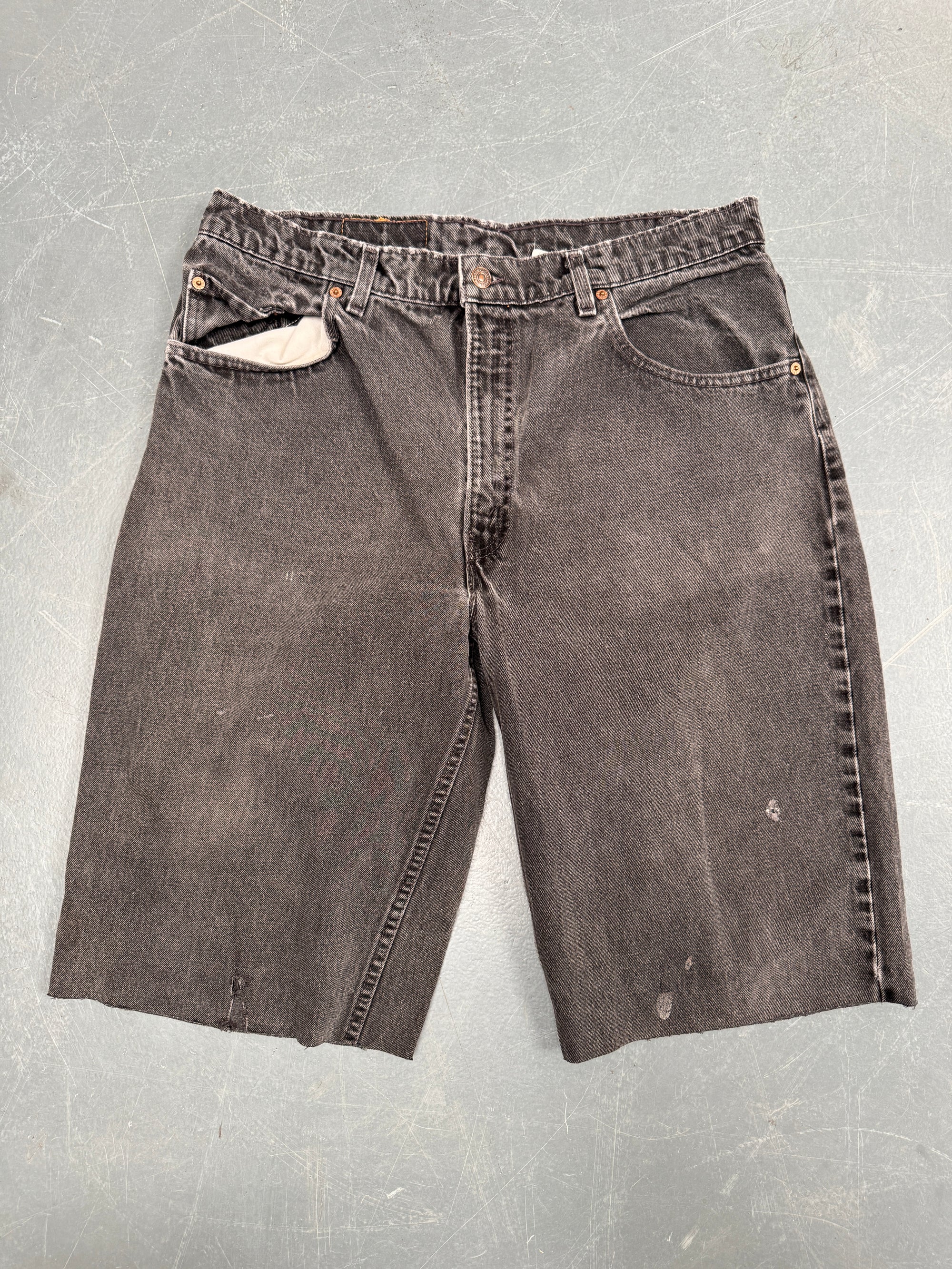 Vintage Ladies Levis Cut Off Denim Shorts - 90s Made - W 34 - SH463