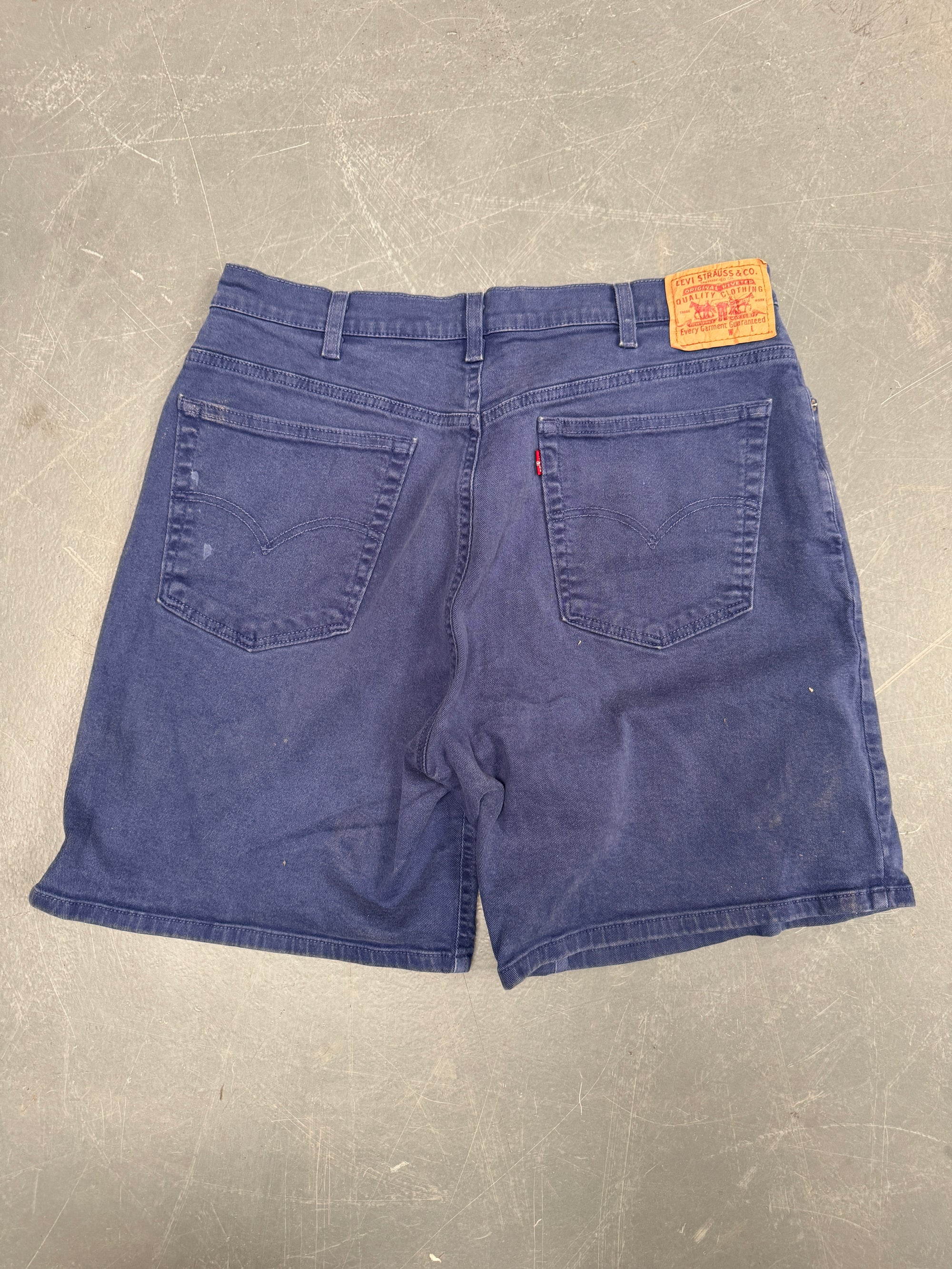 Vintage Ladies Levis Cut Off Denim Shorts - 90s Made - W 35 - SH467