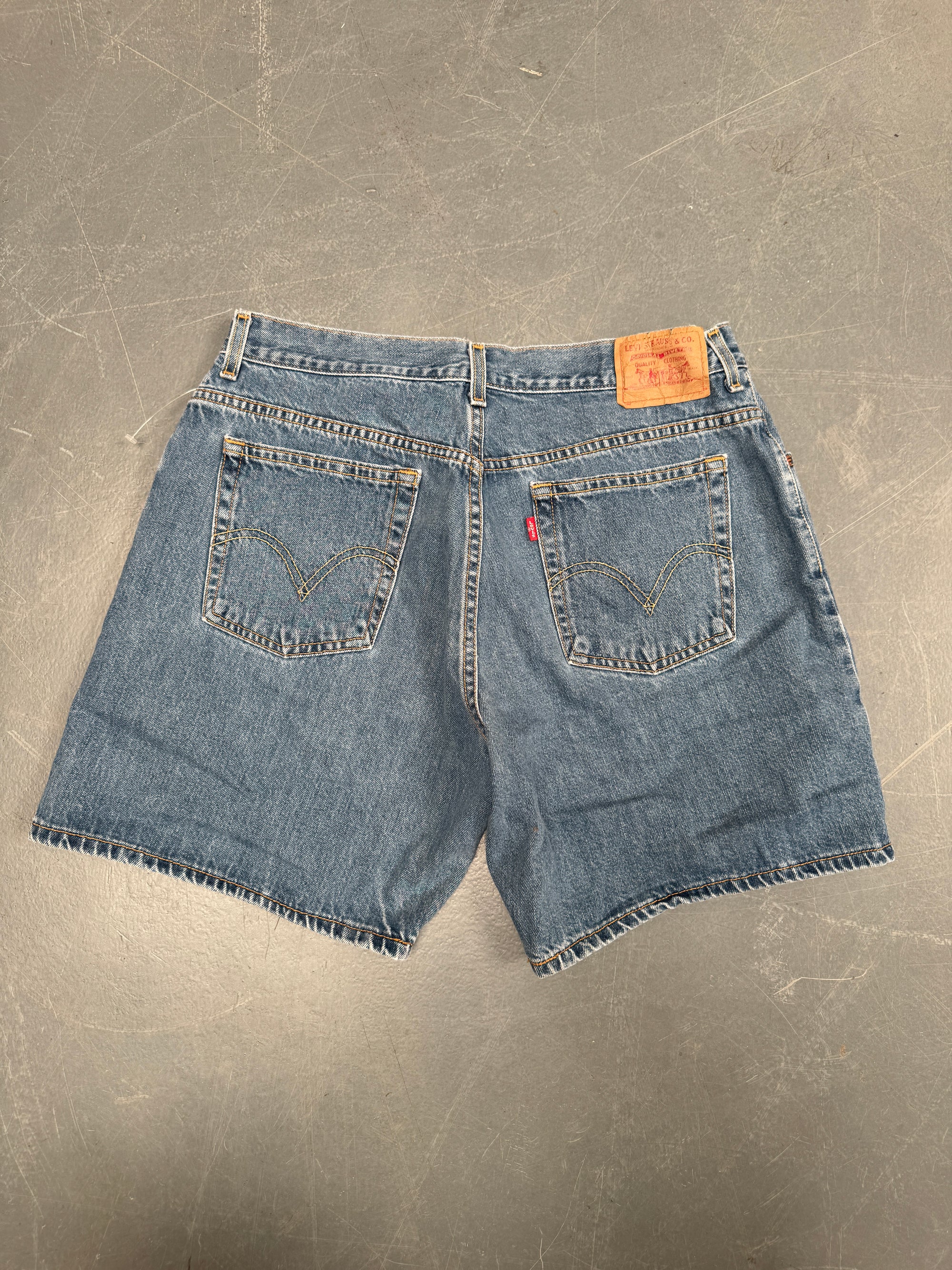 Vintage Ladies Levis Cut Off Denim Shorts - 90s Made - W 32 - SH472