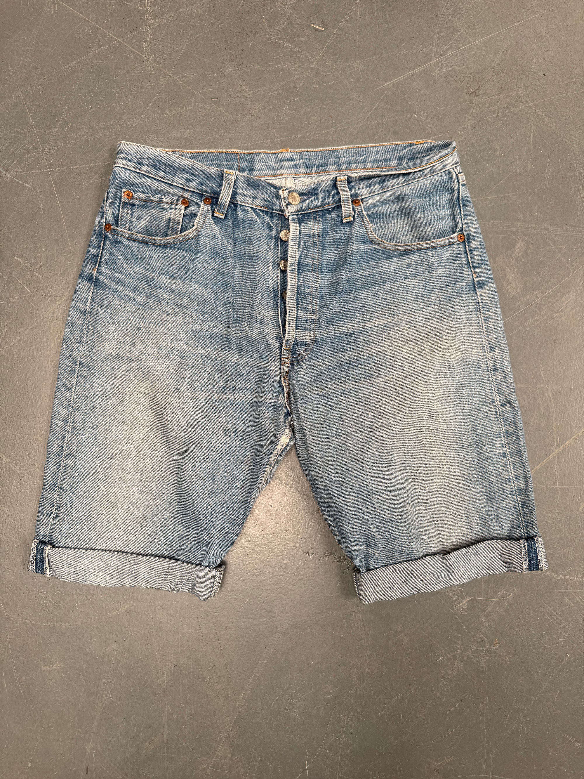 Vintage Ladies Levis Cut Off Denim Shorts - 90s Made - W 34 - SH482