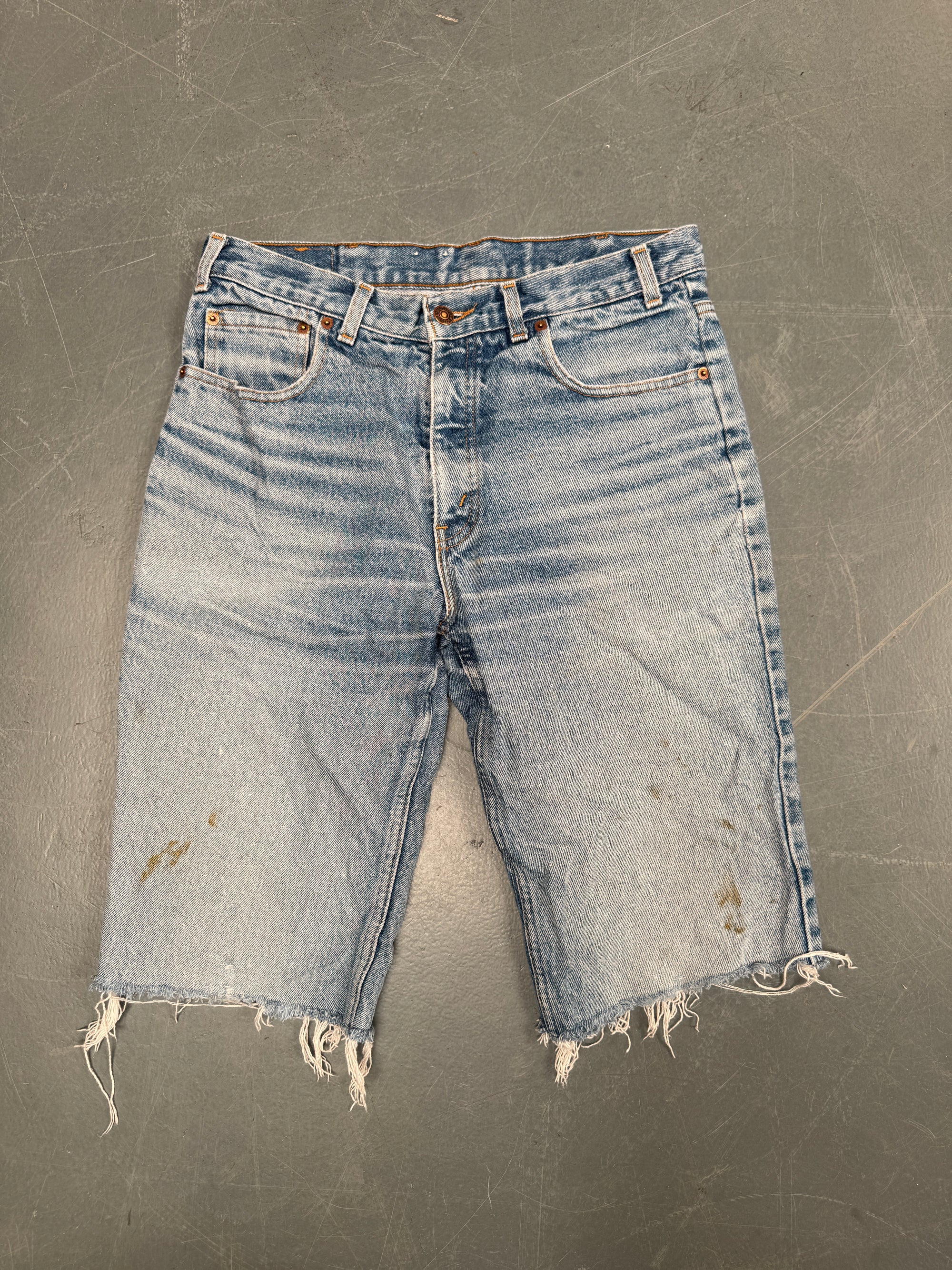 Vintage Ladies Levis Cut Off Denim Shorts - 90s Made - W 30 - SH489