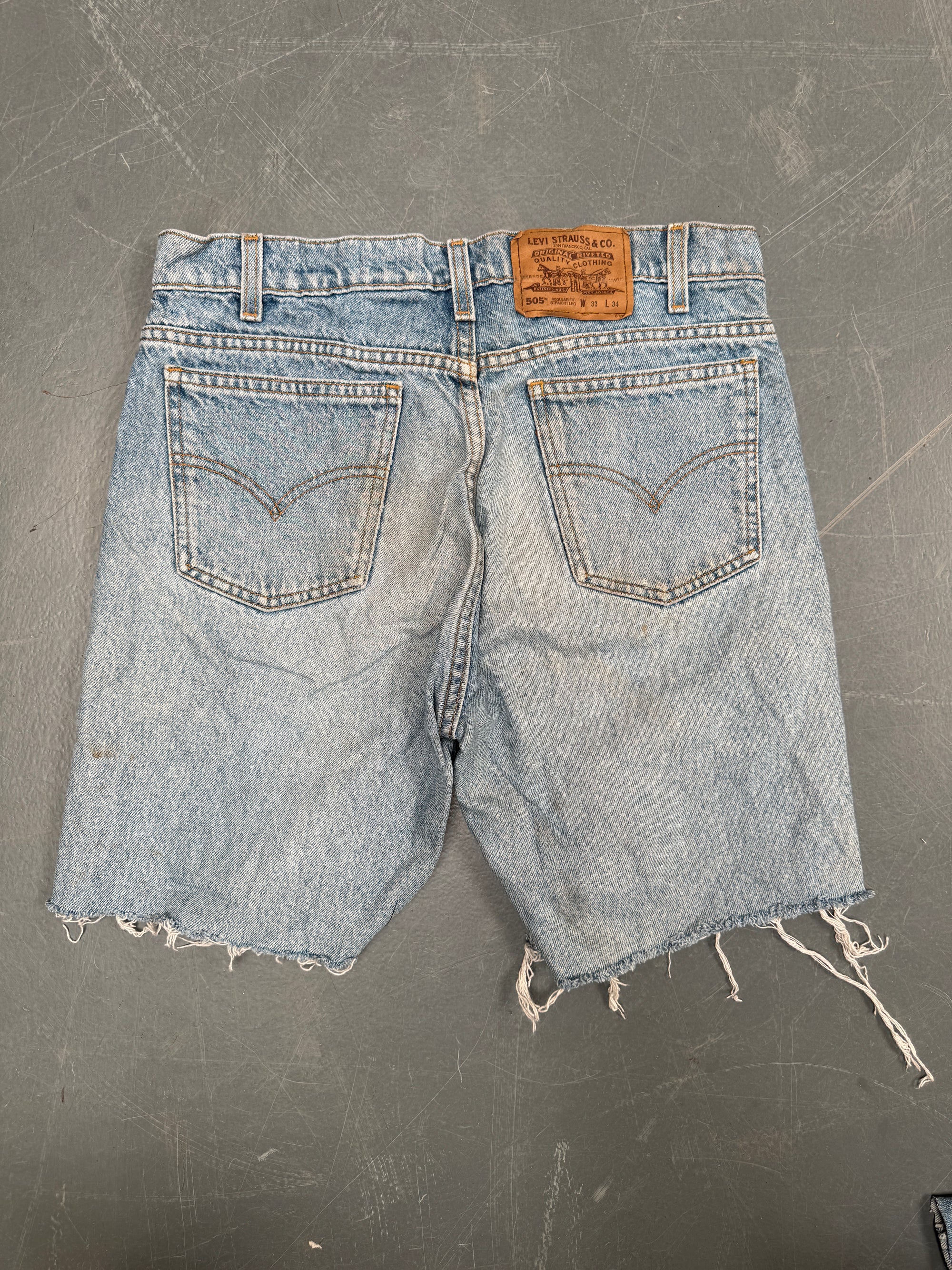 Vintage Ladies Levis Cut Off Denim Shorts - 90s Made - W 32 - SH490