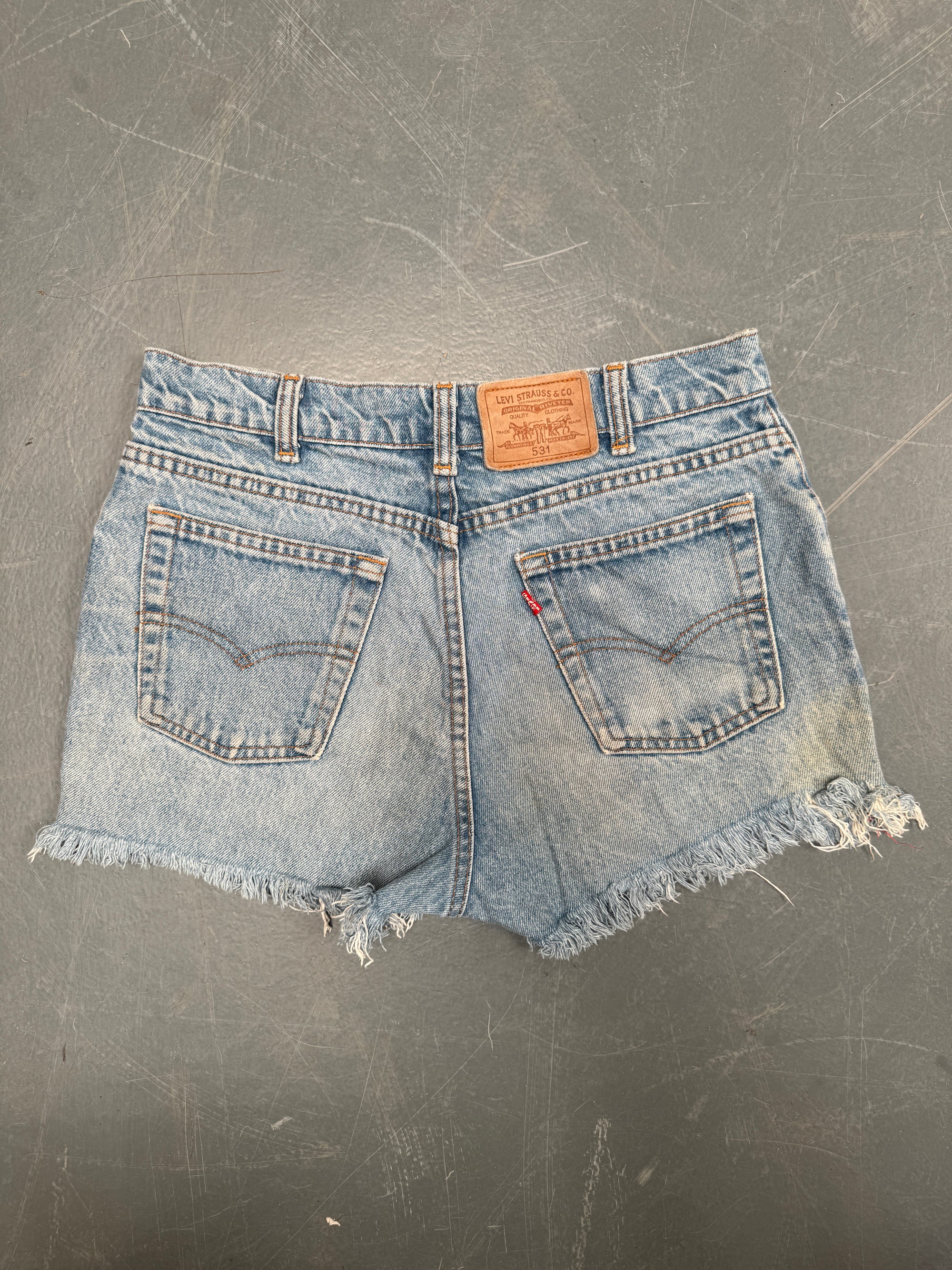 Vintage Ladies Levis Cut Off Denim Shorts - 90s Made - W 28 - SH492
