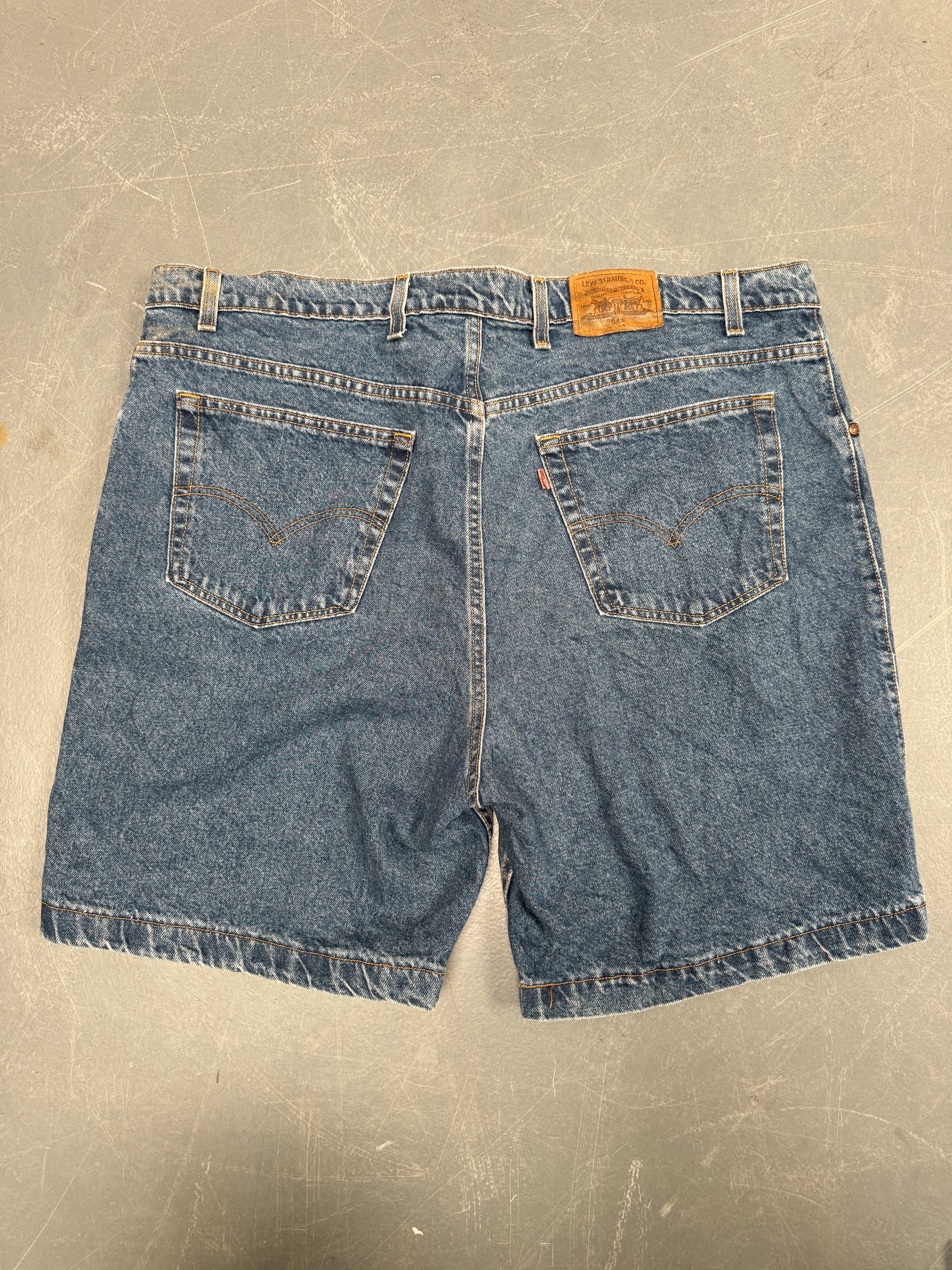 Vintage Ladies Levis Cut Off Denim Shorts - 90s Made - W 46 - SH494