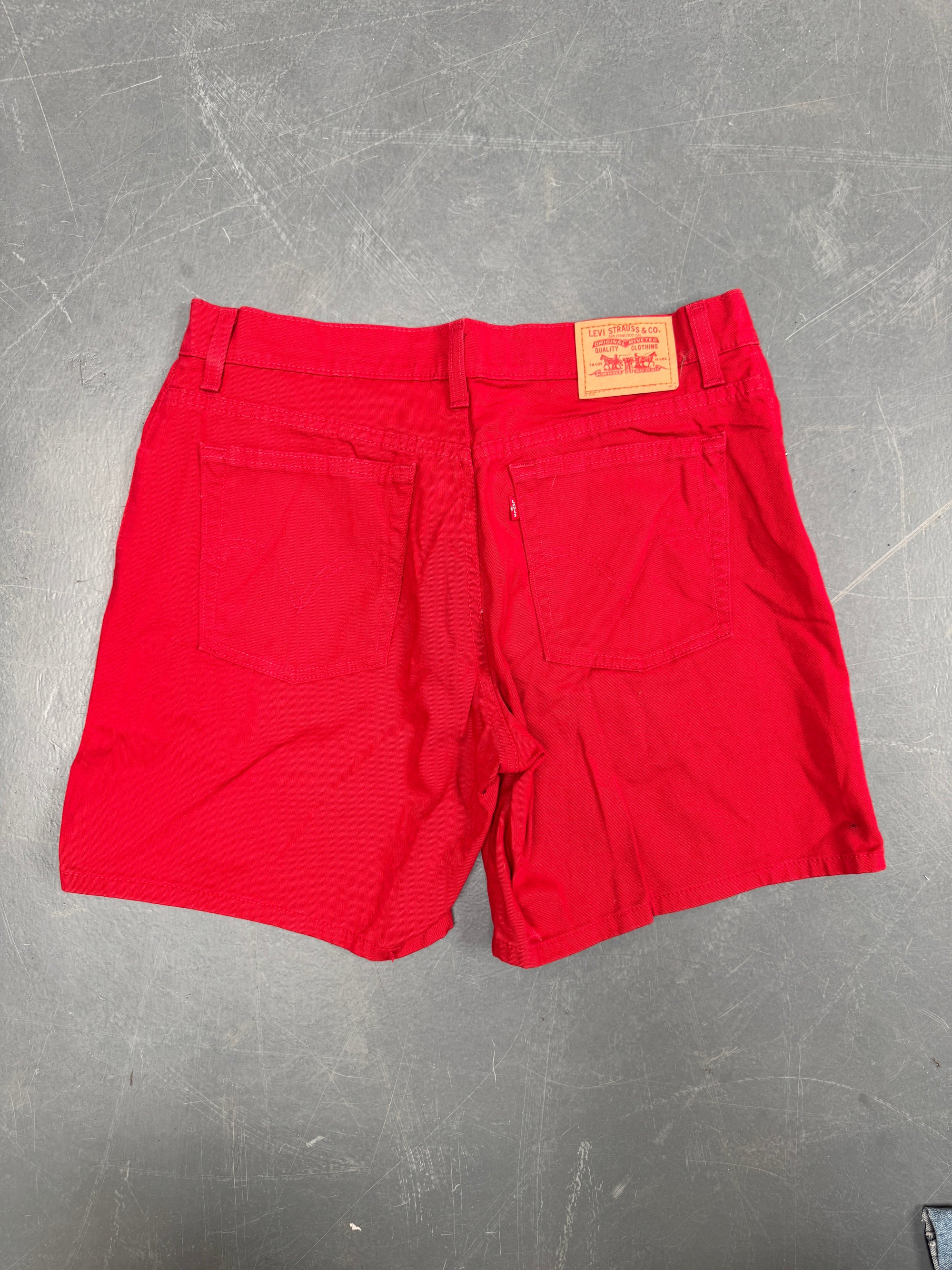 Vintage Ladies Levis Cut Off Denim Shorts - 90s Made - W 32 - SH504
