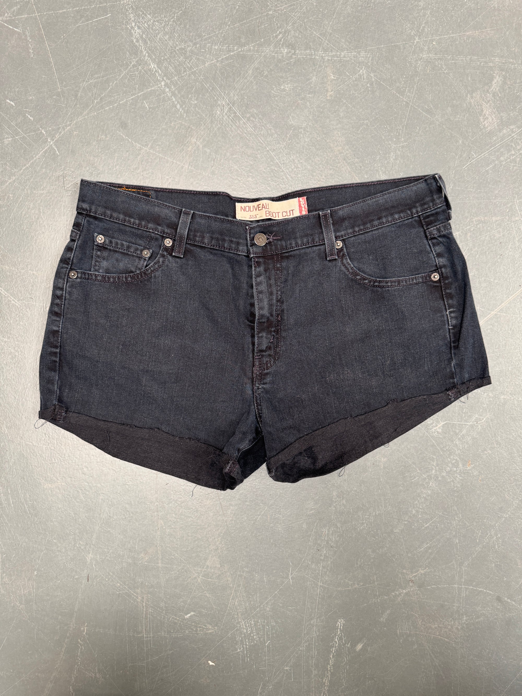 Vintage Ladies Levis Cut Off Denim Shorts - 90s Made - W 36 - SH505