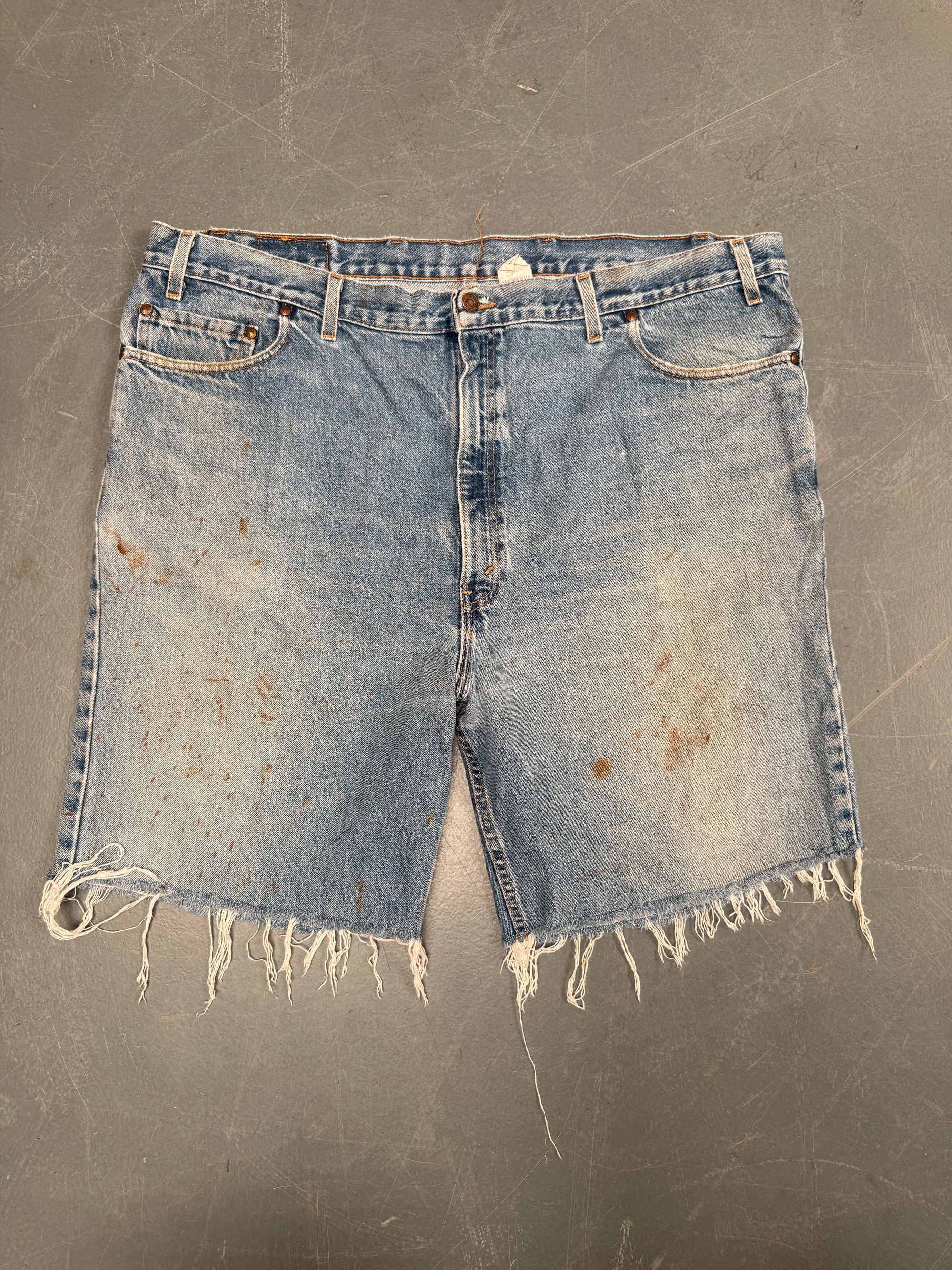 Vintage Ladies Levis Cut Off Denim Shorts - 90s Made - W 46 - SH513