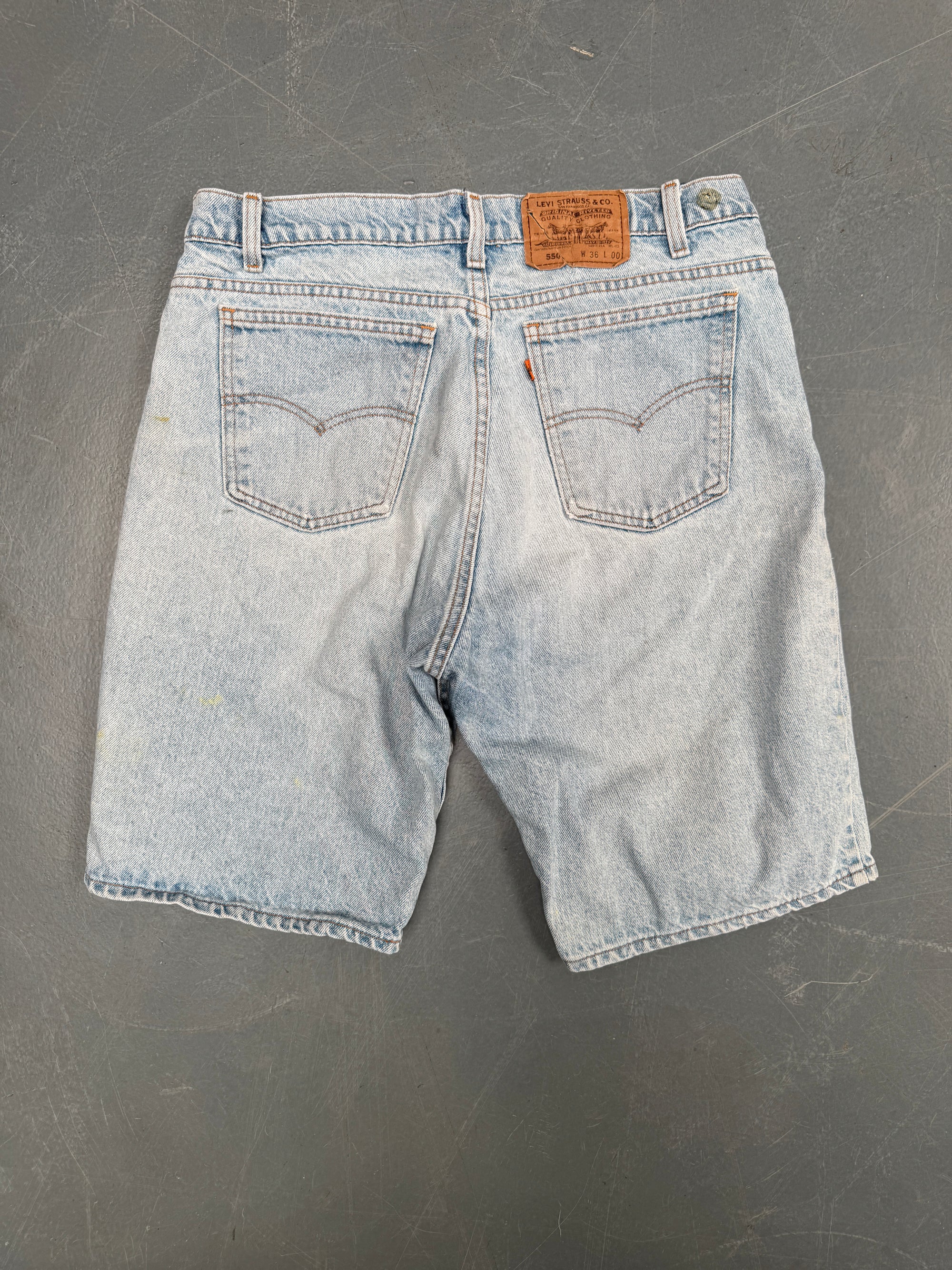 Vintage Ladies Levis Cut Off Denim Shorts - 90s Made - W 32 - SH514