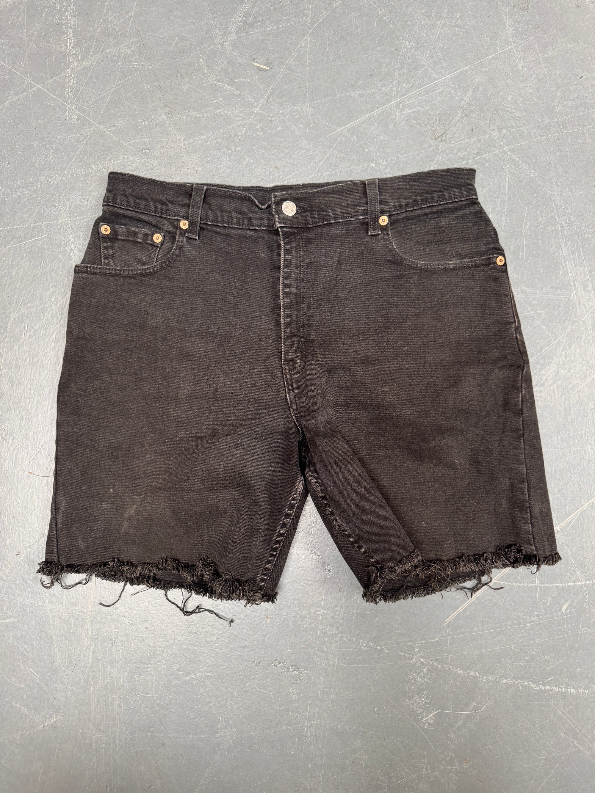 Vintage Ladies Levis Cut Off Denim Shorts - 90s Made - W 32 - SH522